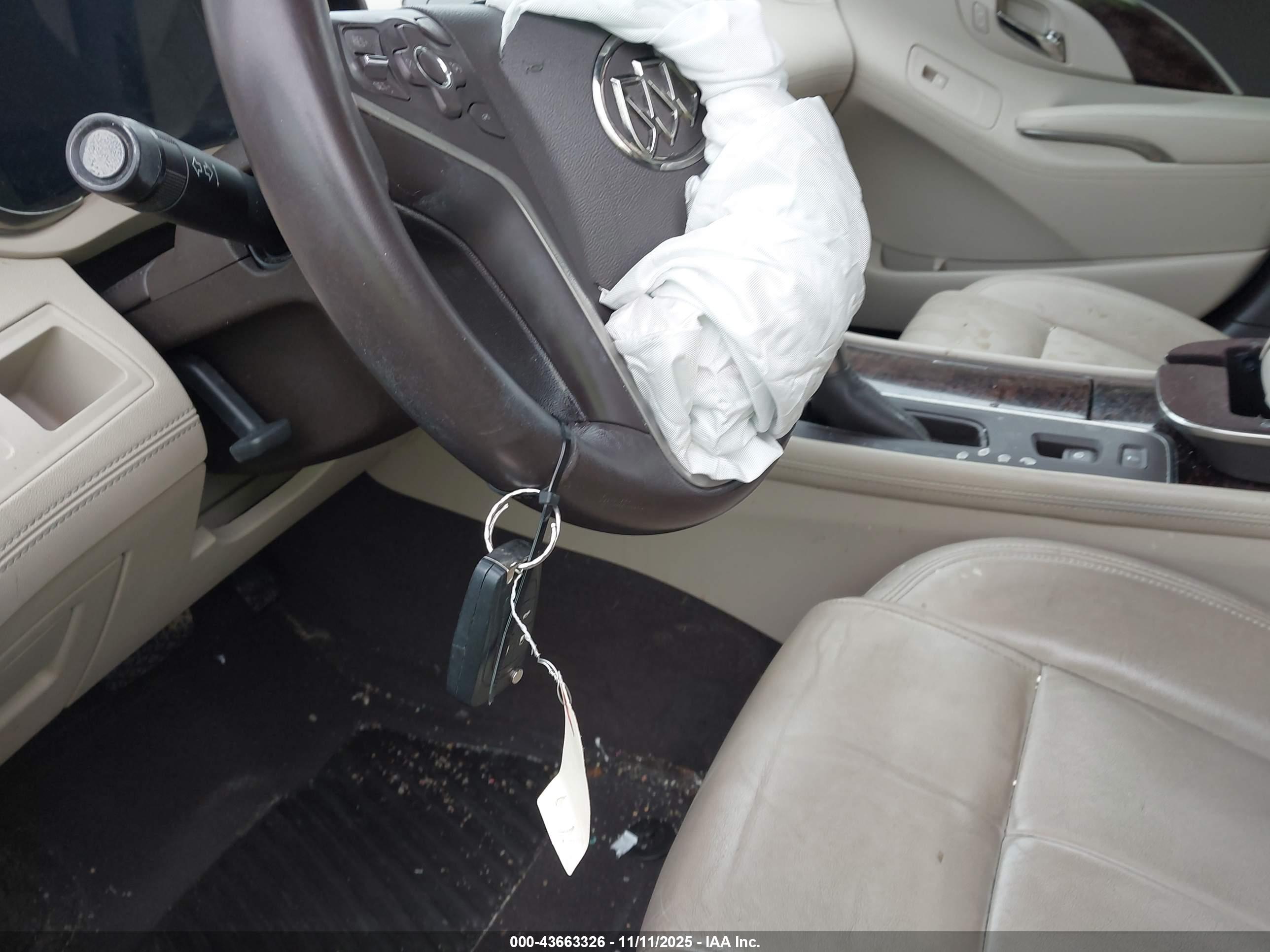 BUICK LACROSSE image 11