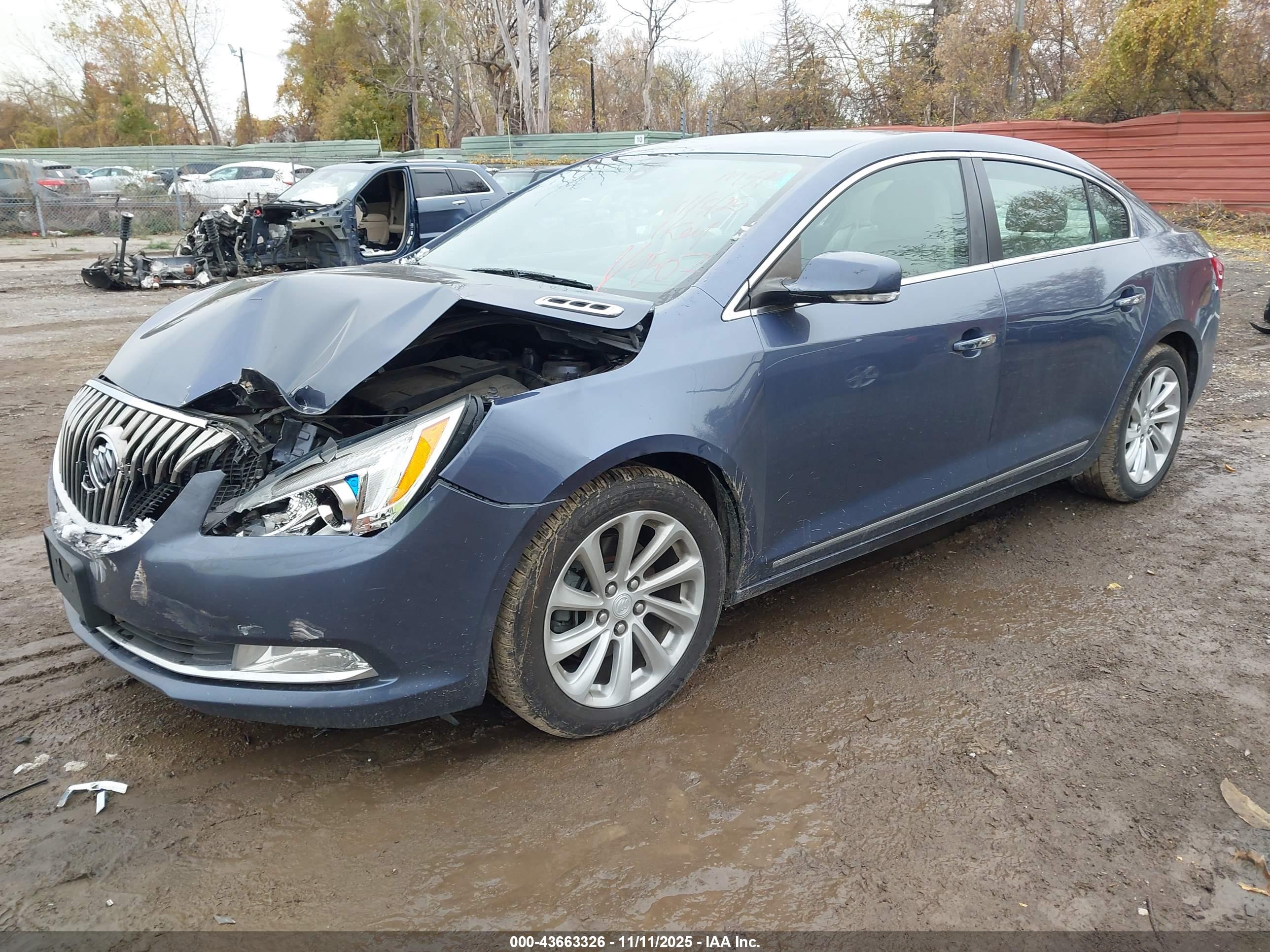 BUICK LACROSSE image 2