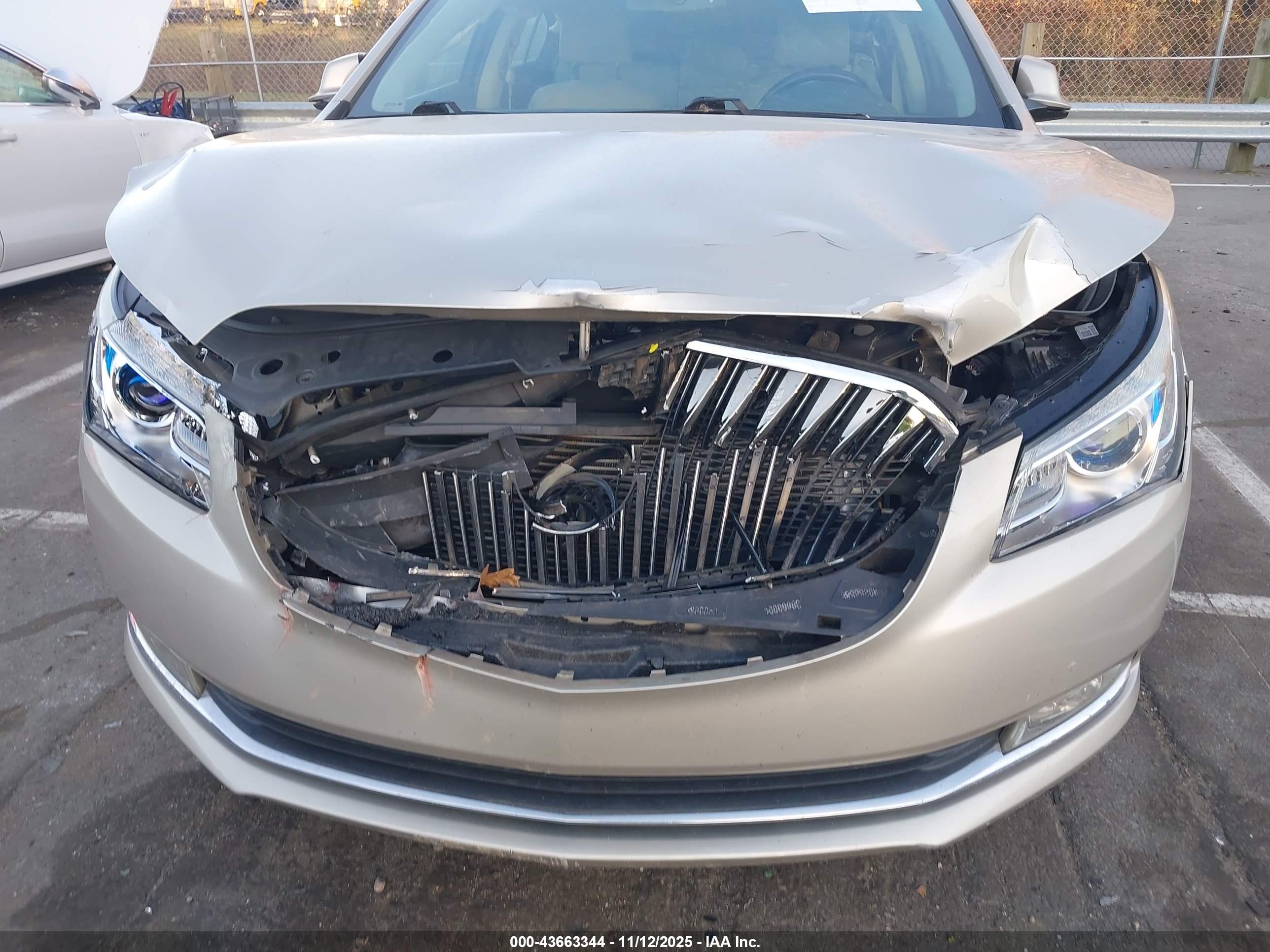BUICK LACROSSE image 6