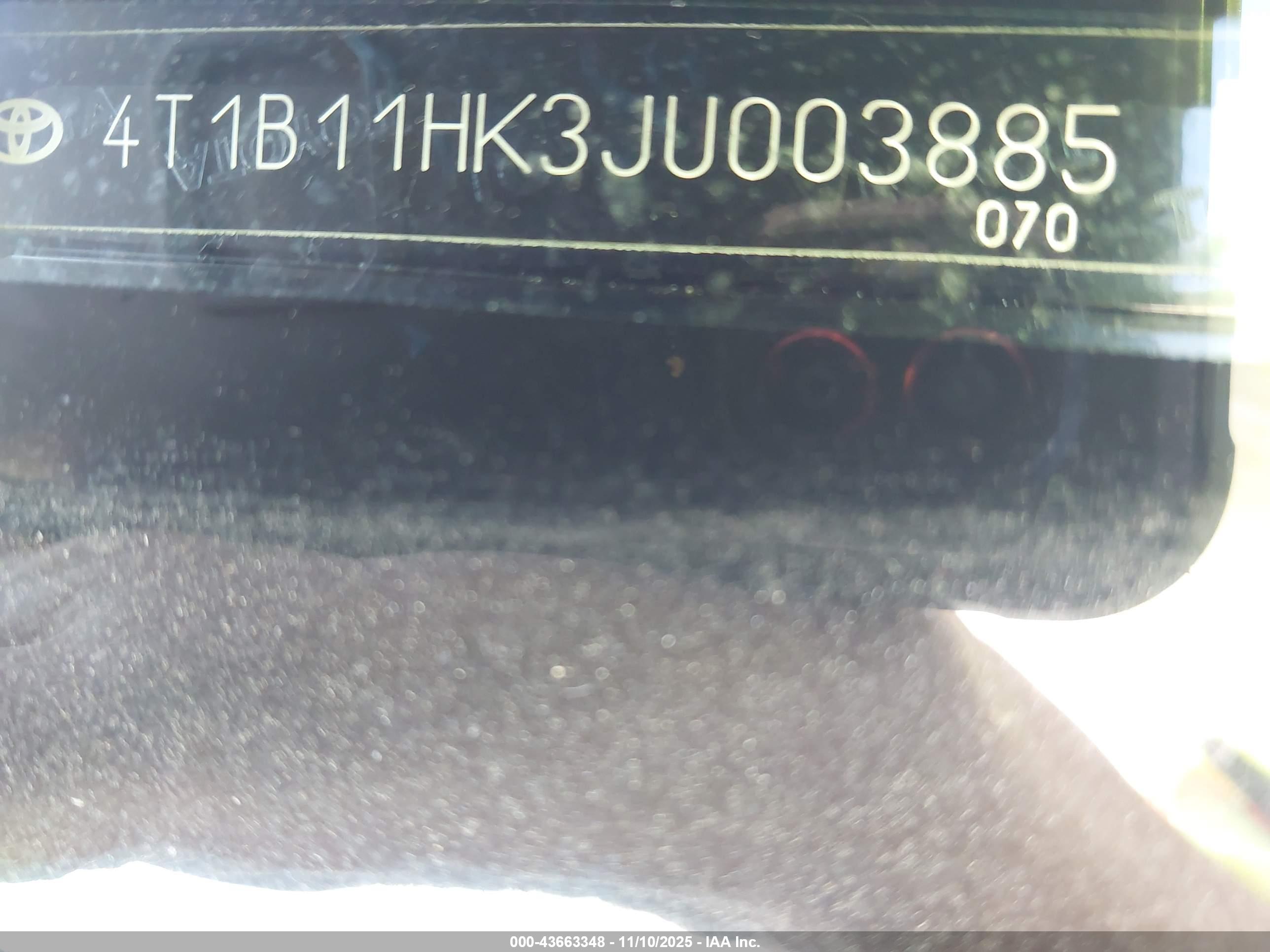 TOYOTA CAMRY image 9