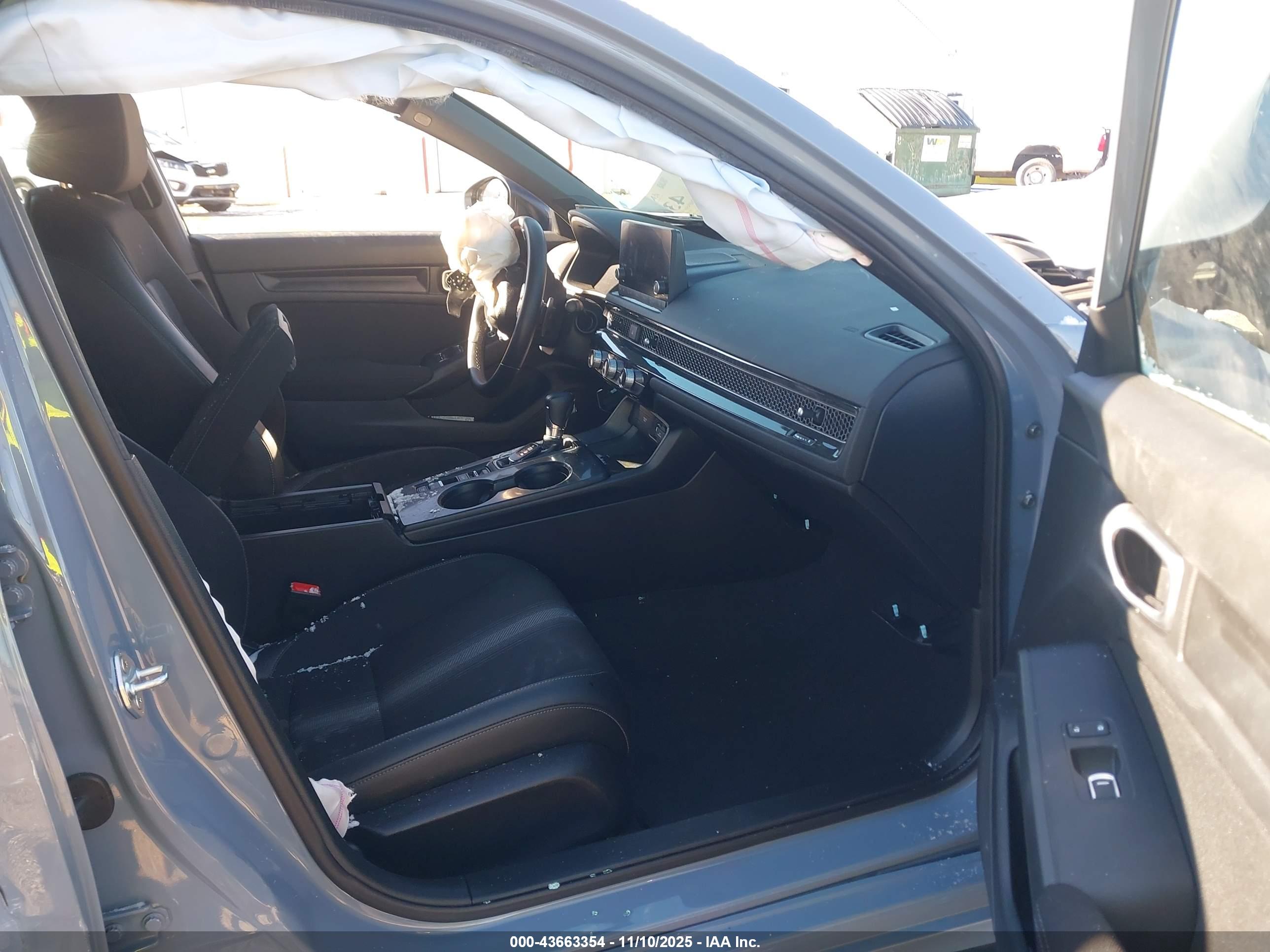 HONDA CIVIC image 5