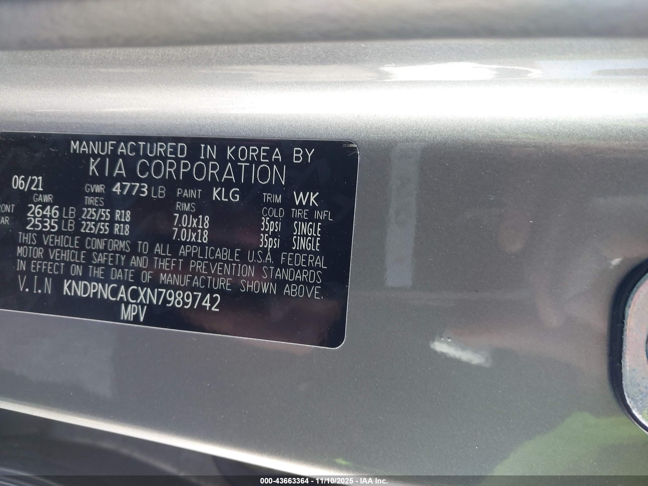 KIA SPORTAGE image 9