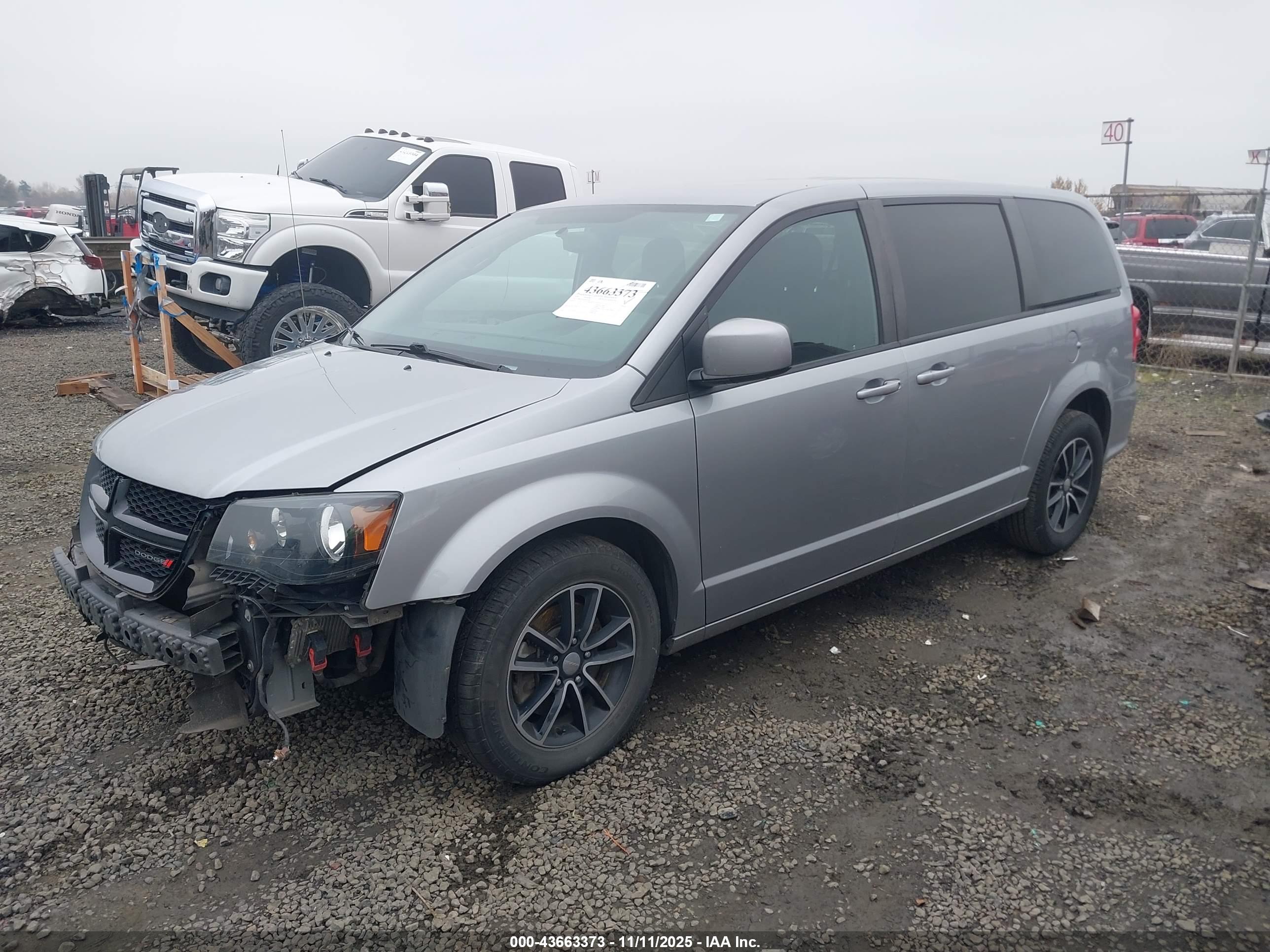 DODGE GRAND image 2