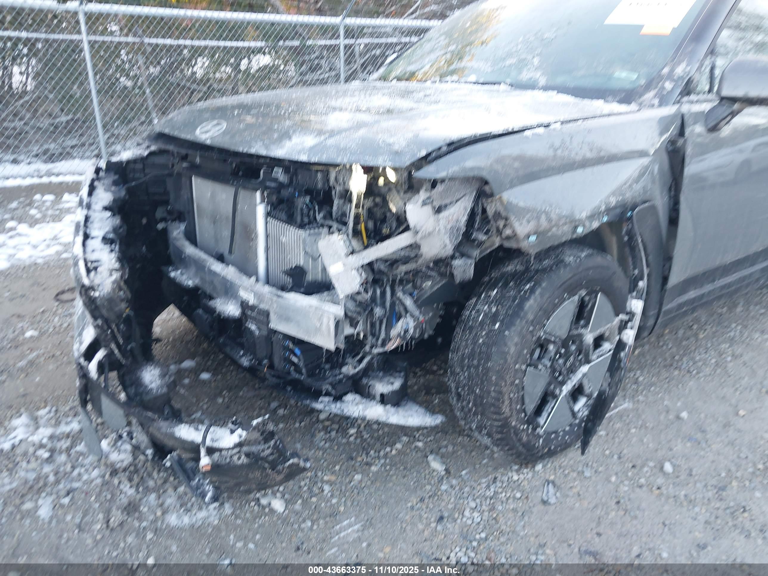 HYUNDAI SANTA image 6