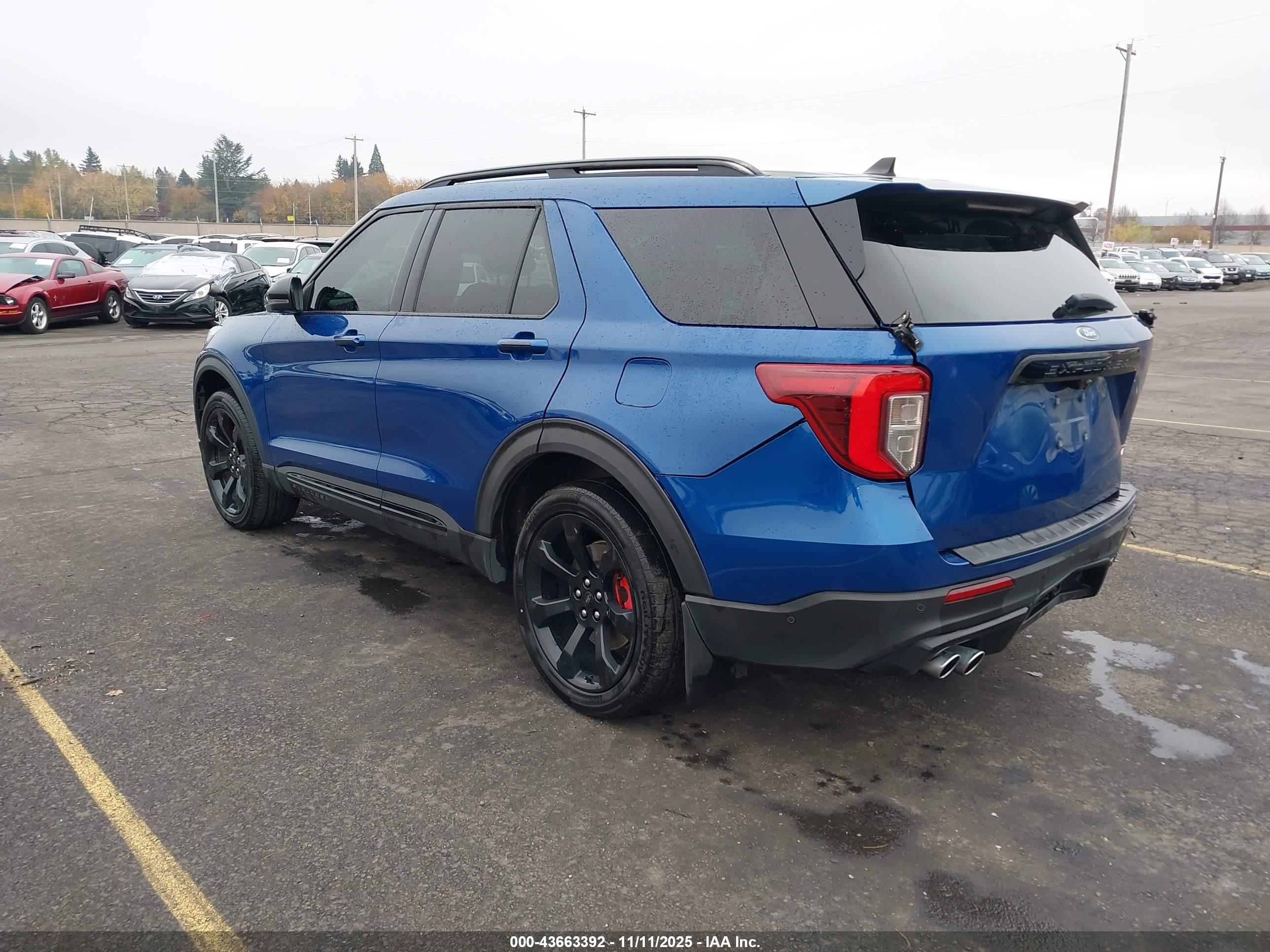 FORD EXPLORER image 3