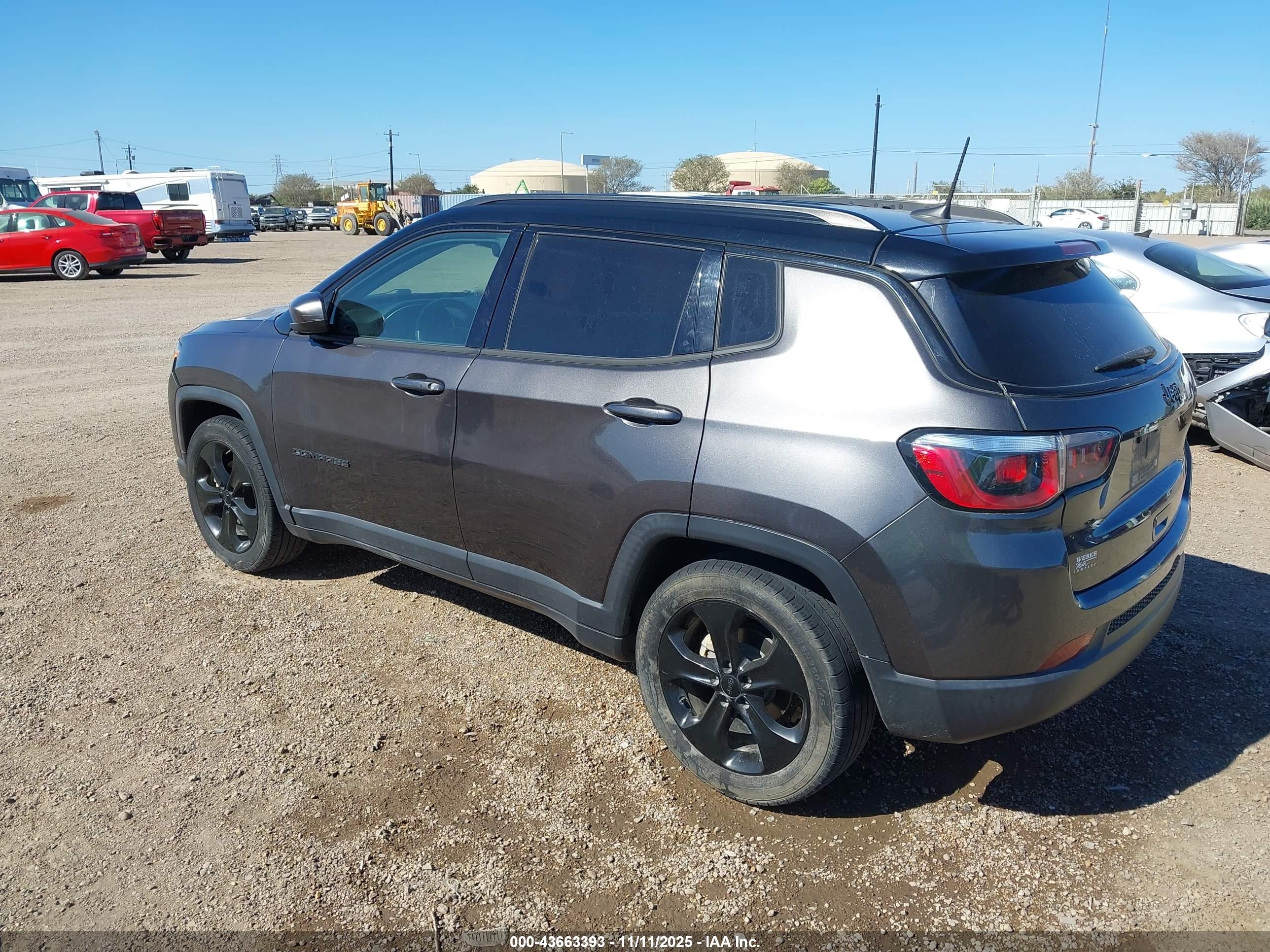 JEEP COMPASS image 3