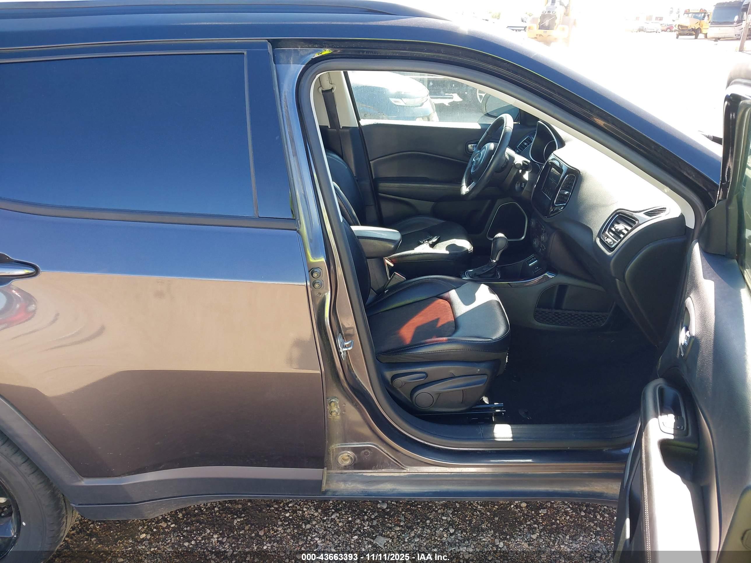 JEEP COMPASS image 5