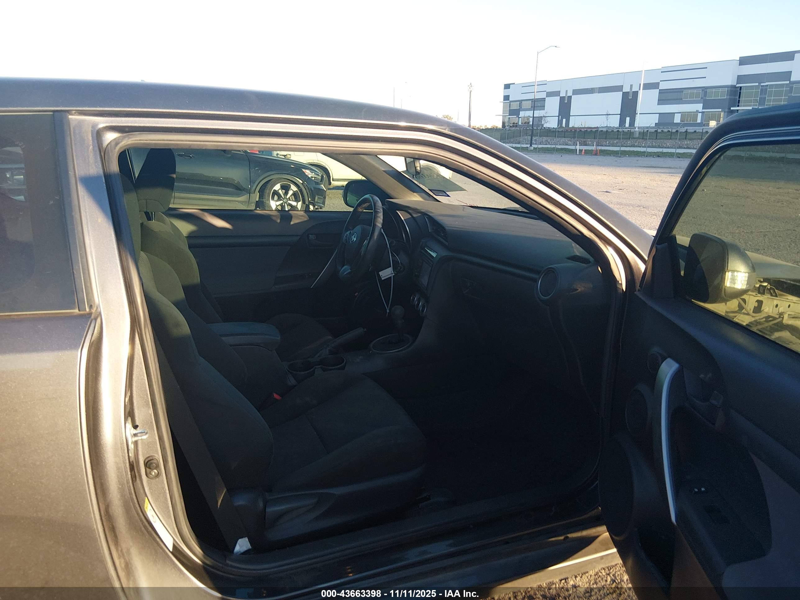 SCION TC image 5