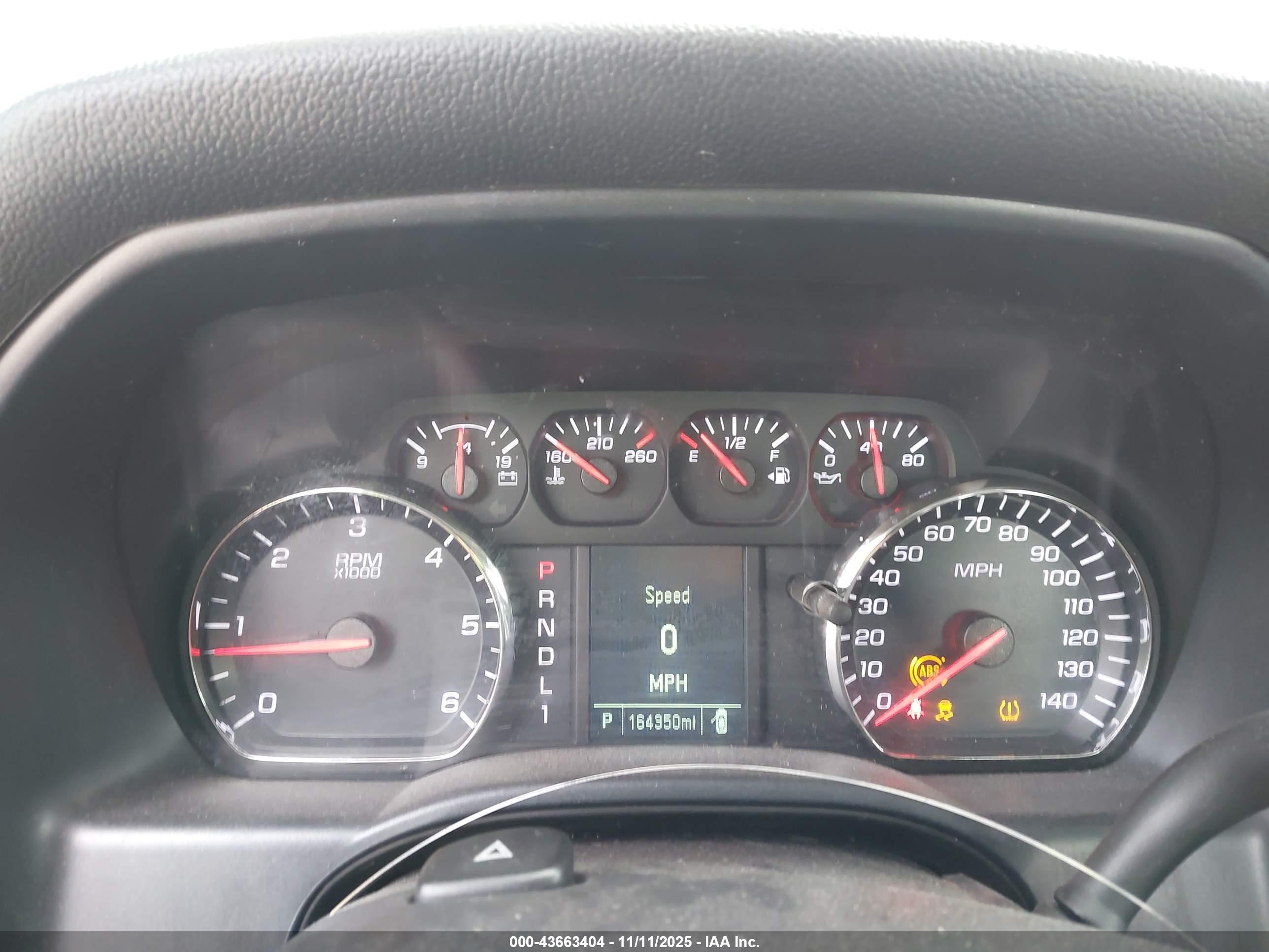 CHEVROLET SILVERADO image 7