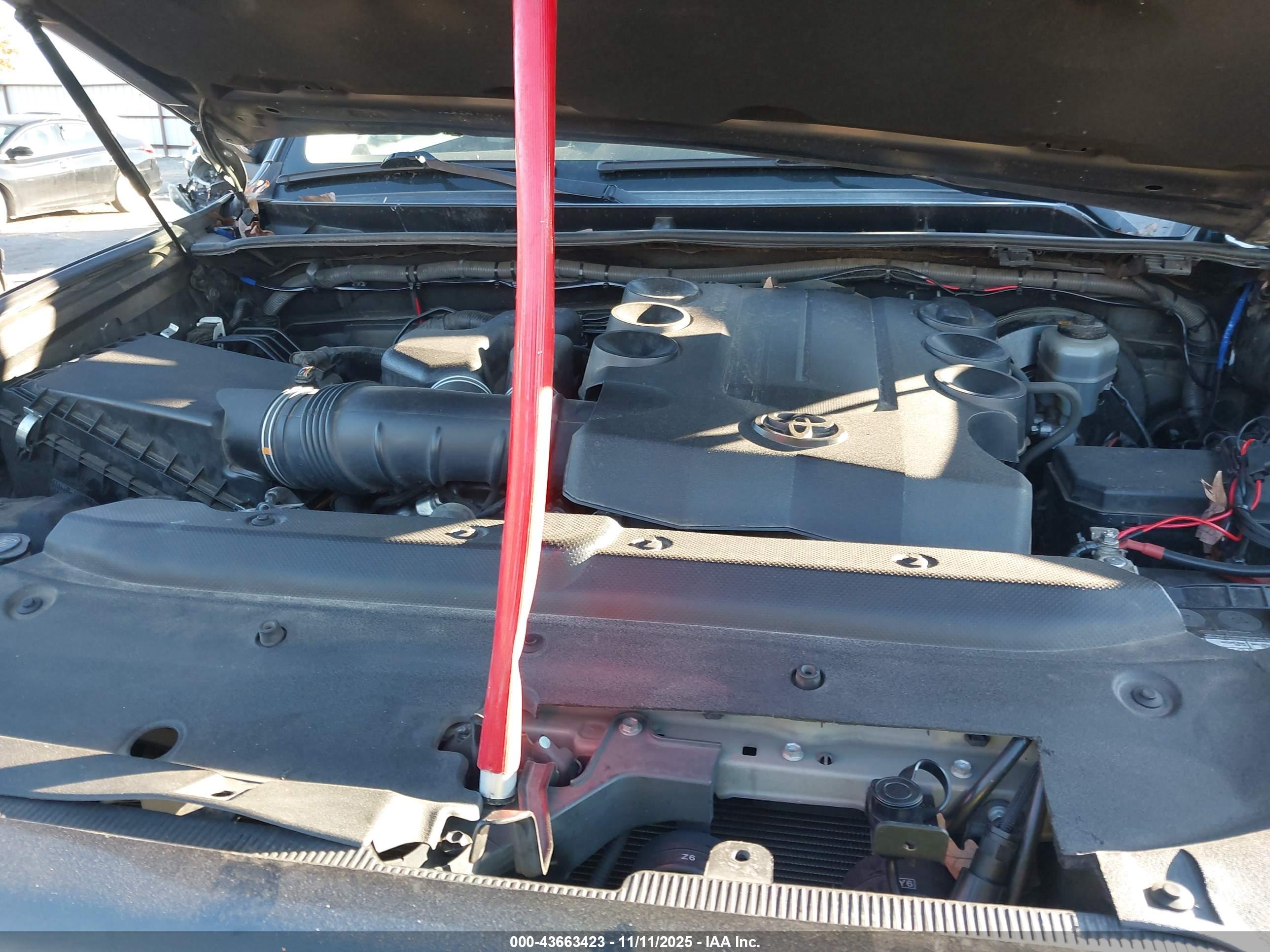 TOYOTA 4RUNNER image 10