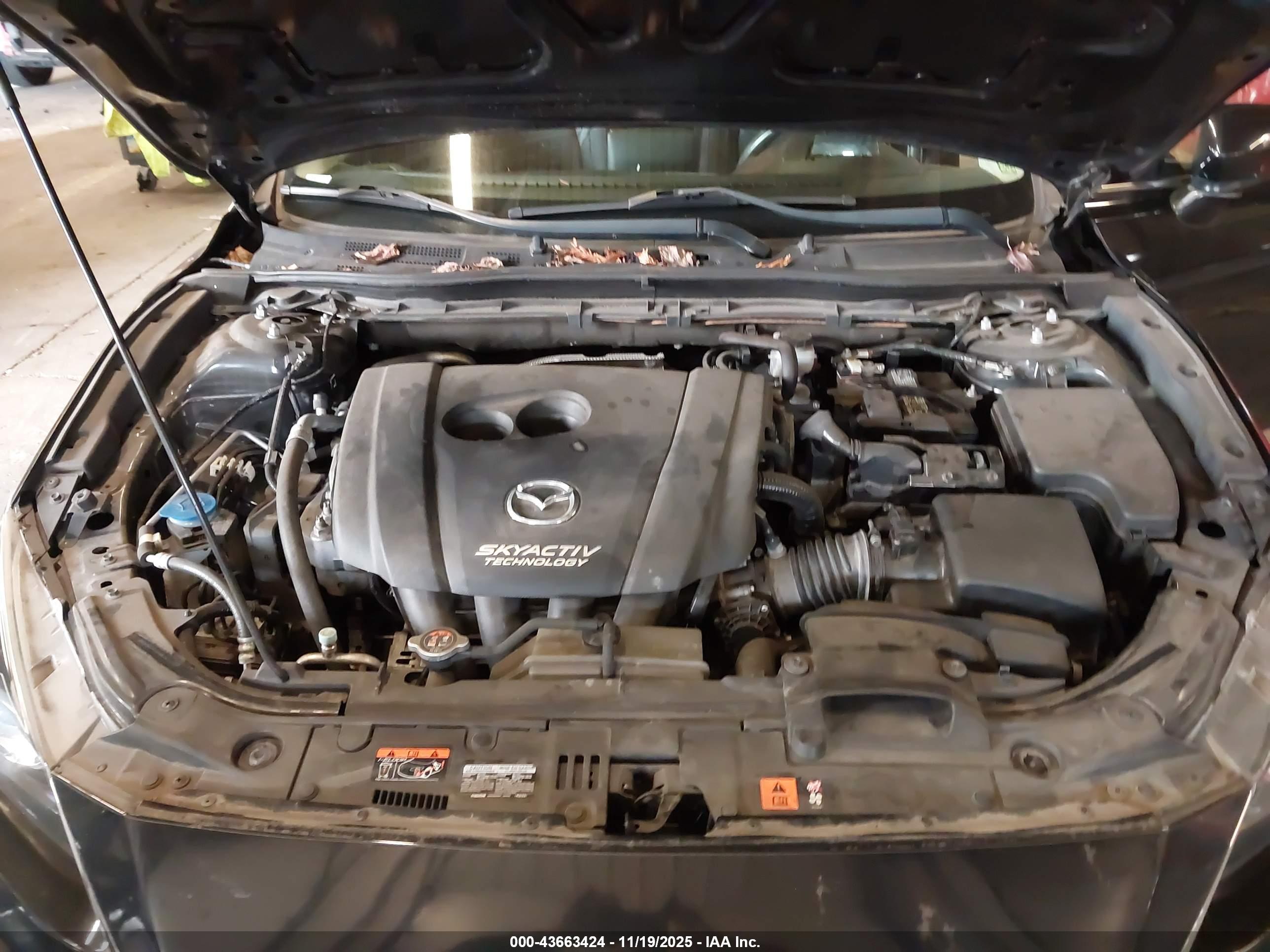 MAZDA MAZDA3 image 10