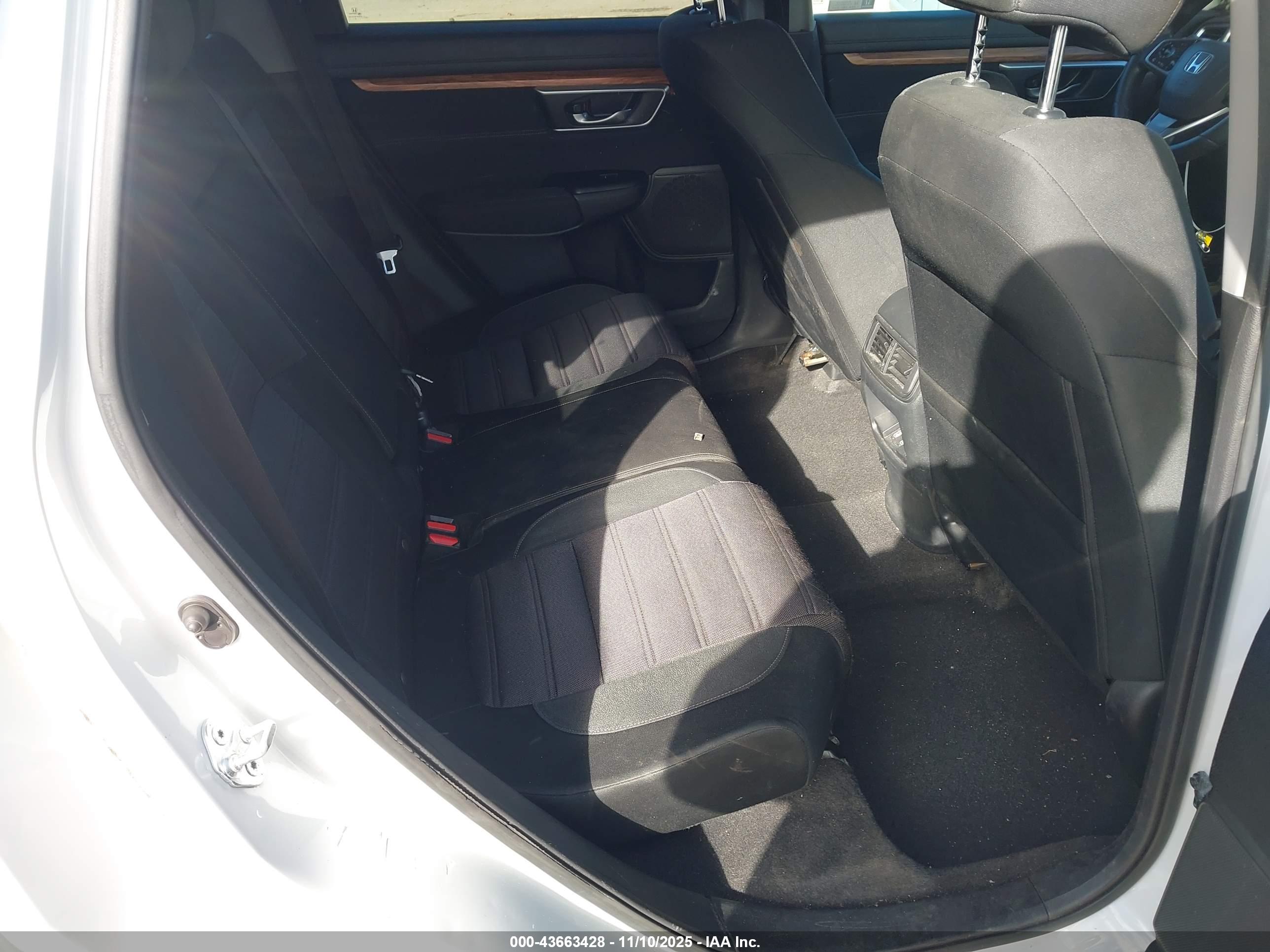 HONDA CR-V image 8