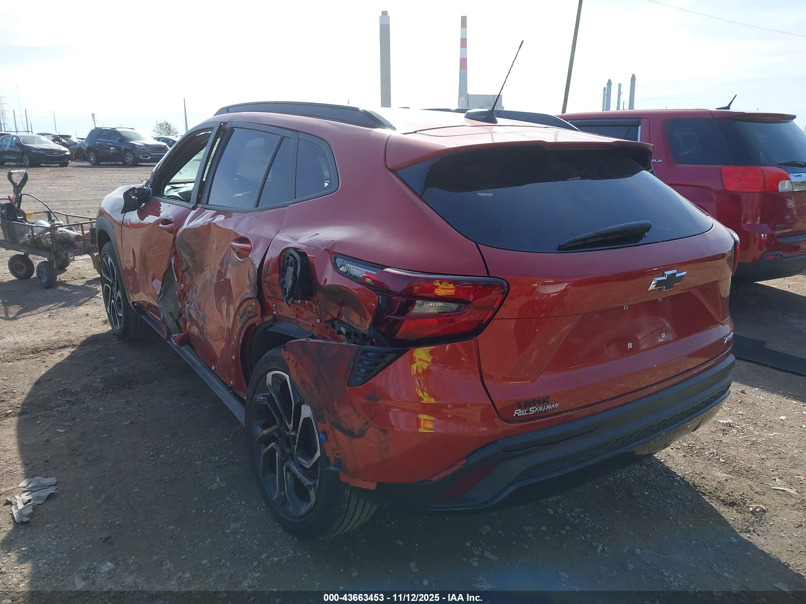 CHEVROLET TRAX image 3