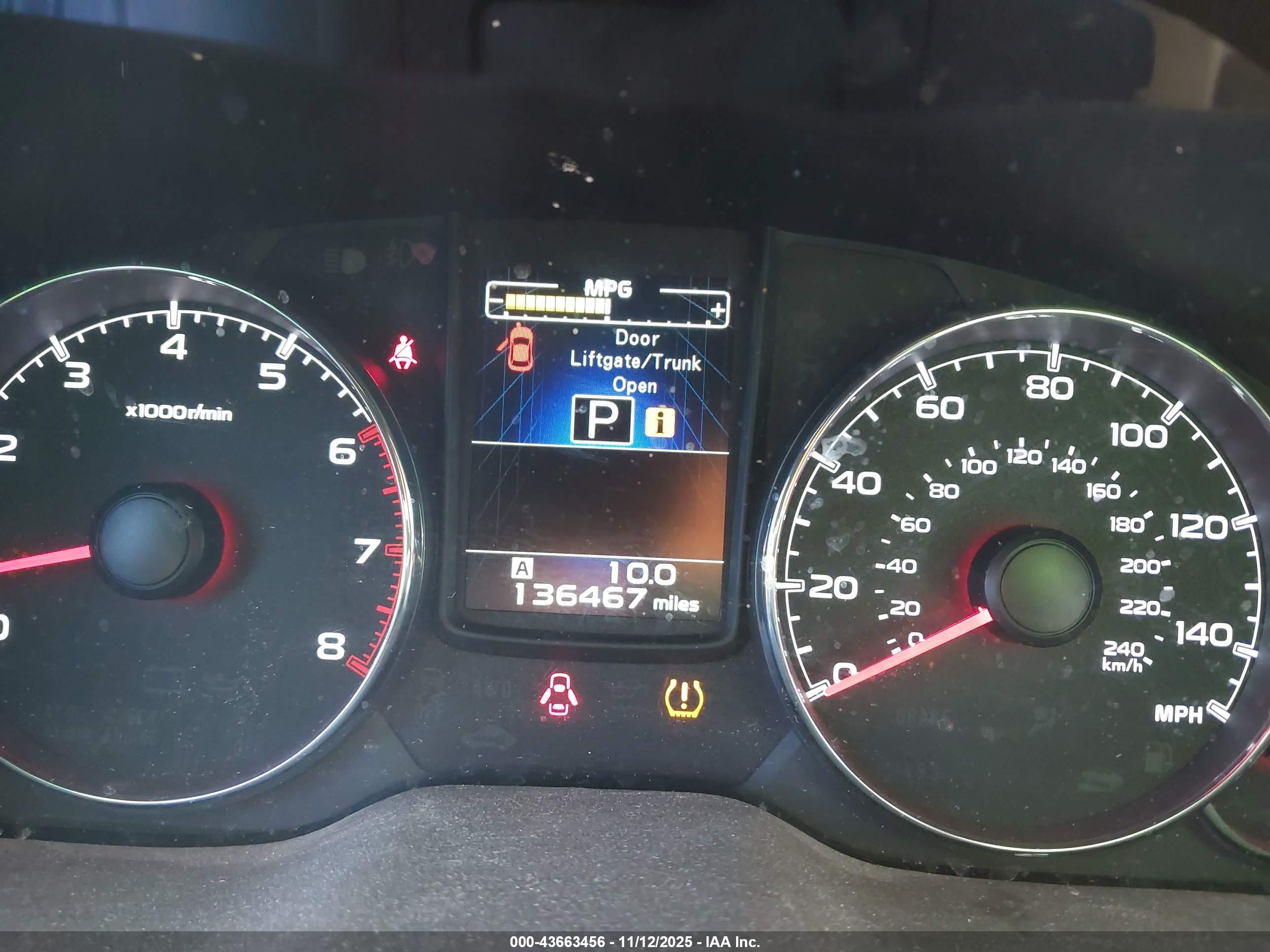 SUBARU OUTBACK image 7