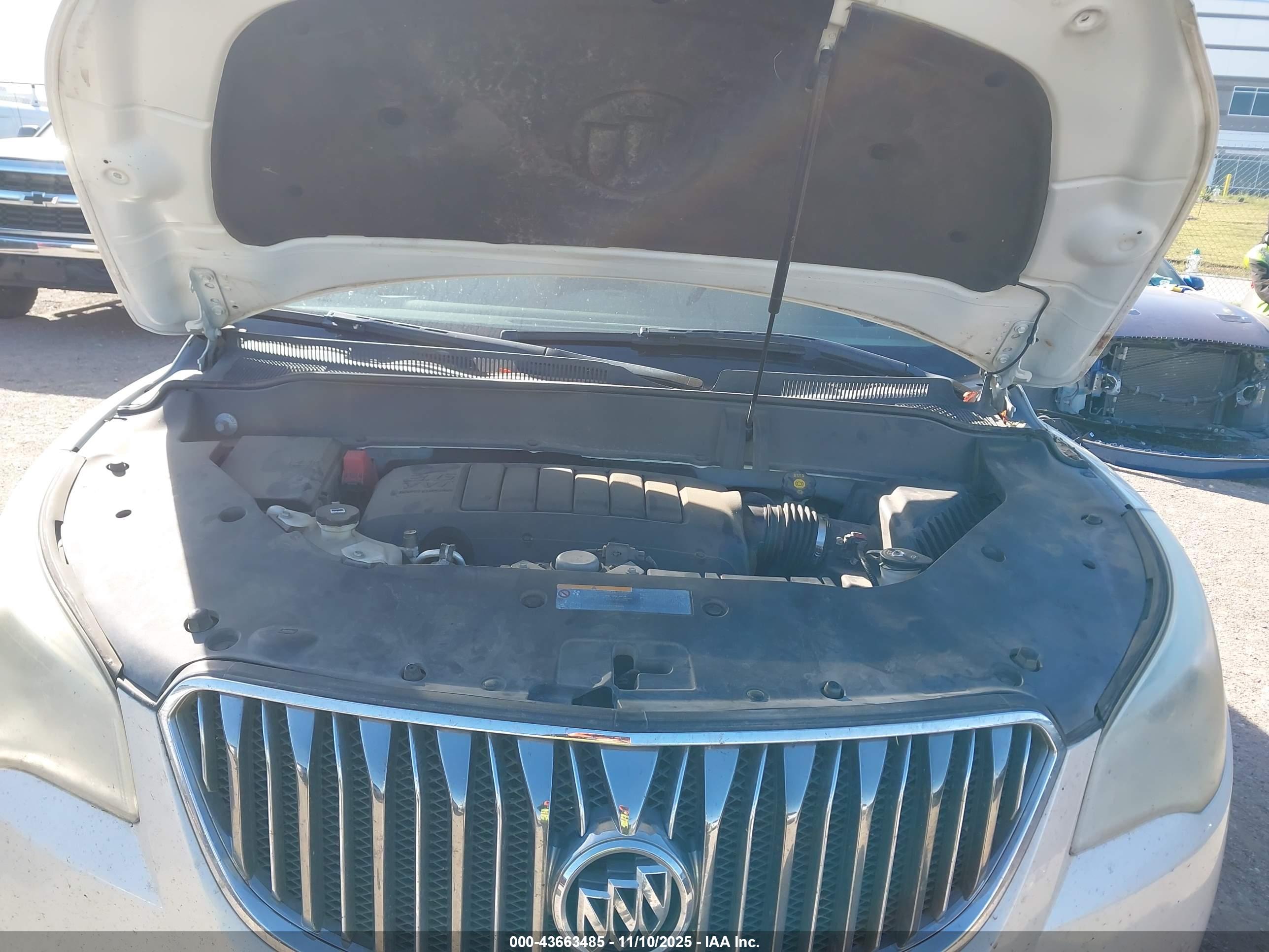BUICK ENCLAVE image 10