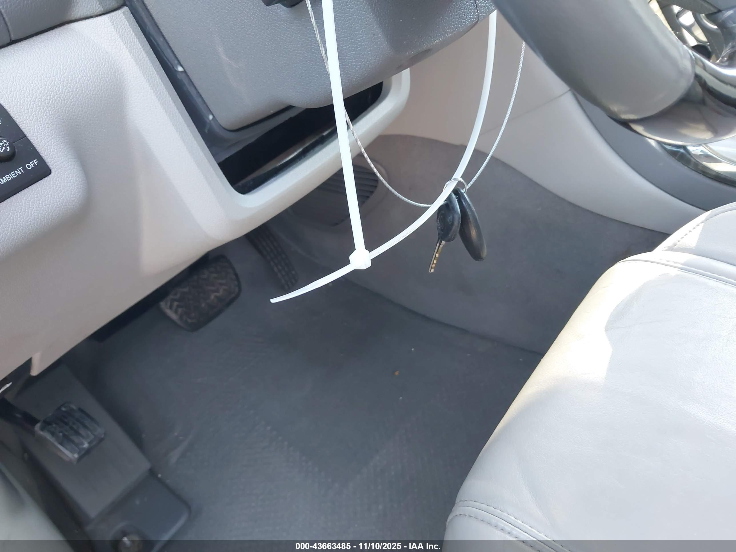 BUICK ENCLAVE image 11