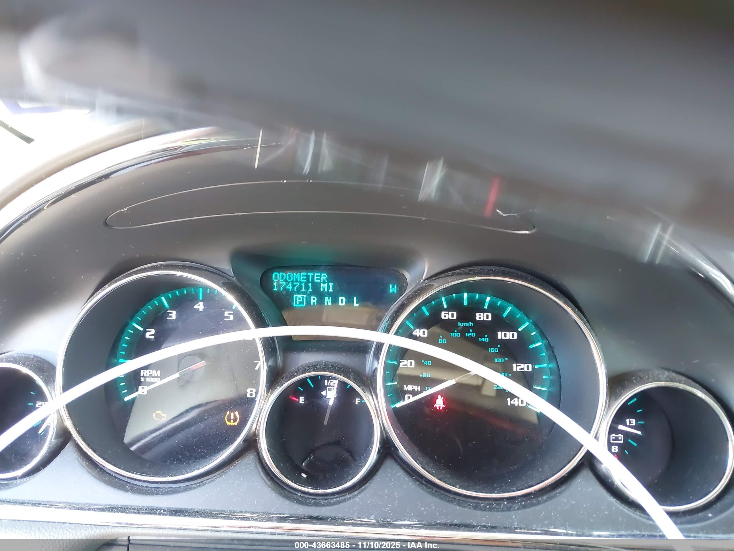 BUICK ENCLAVE image 7