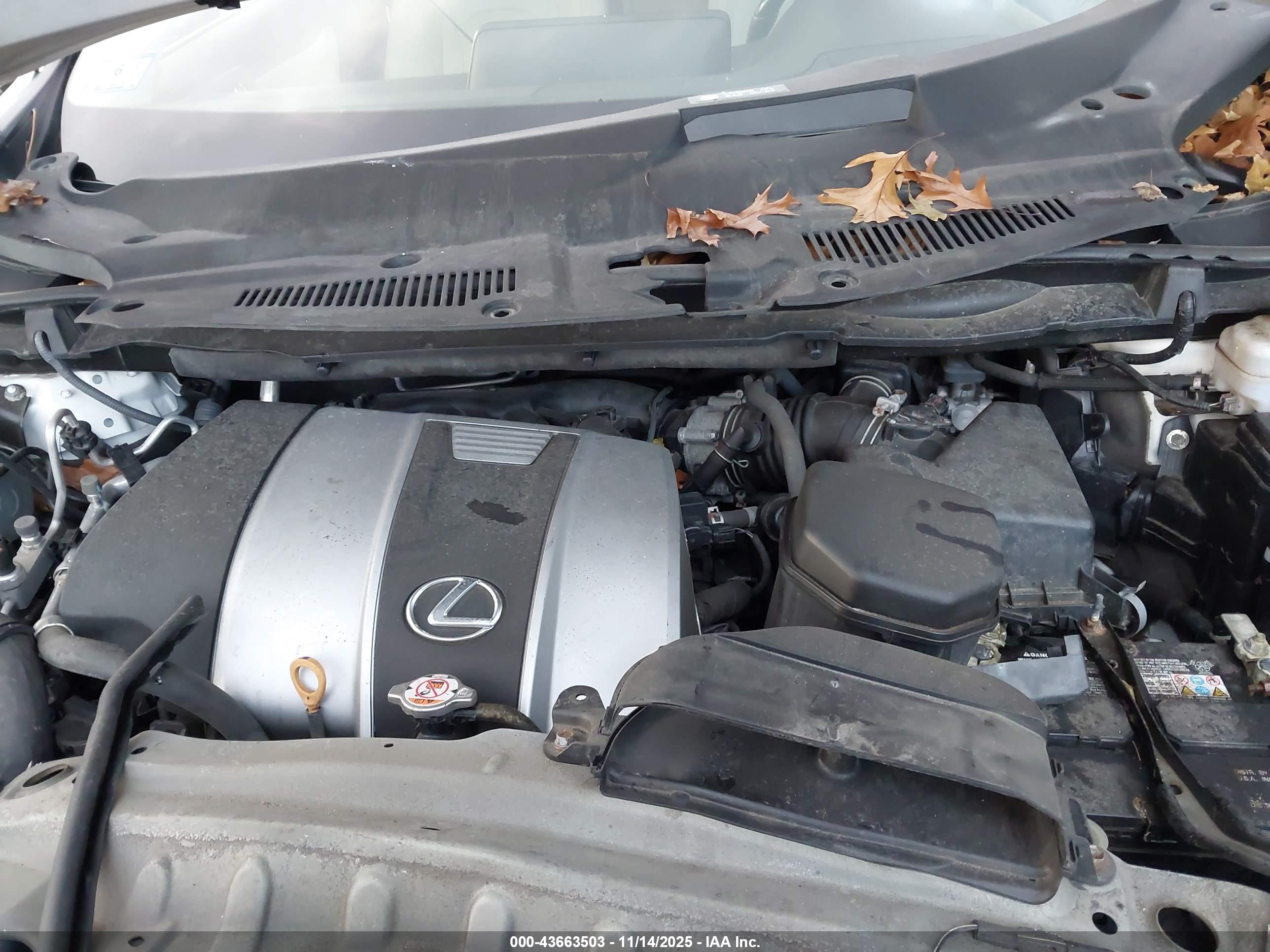 LEXUS RX image 10
