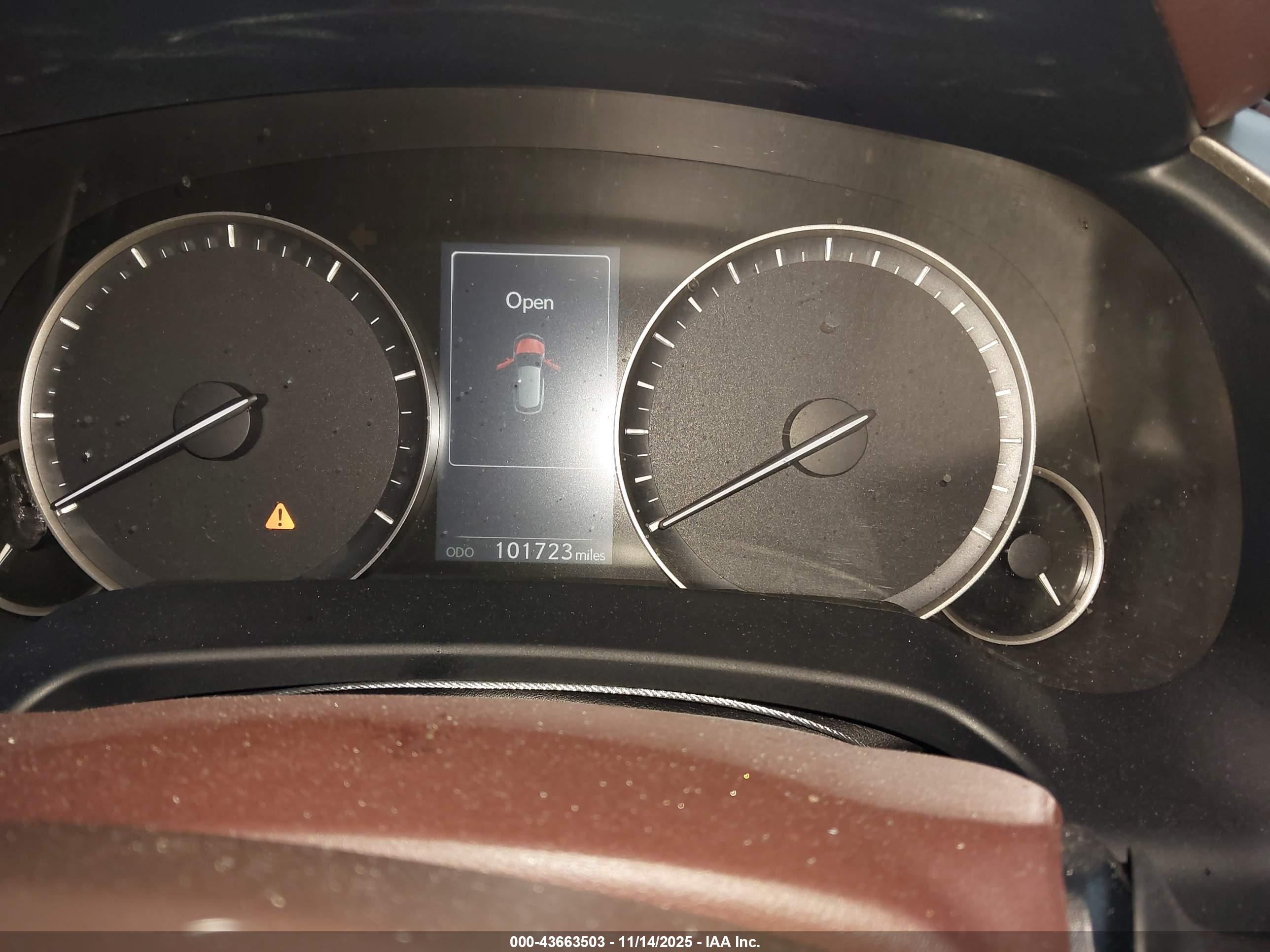 LEXUS RX image 7