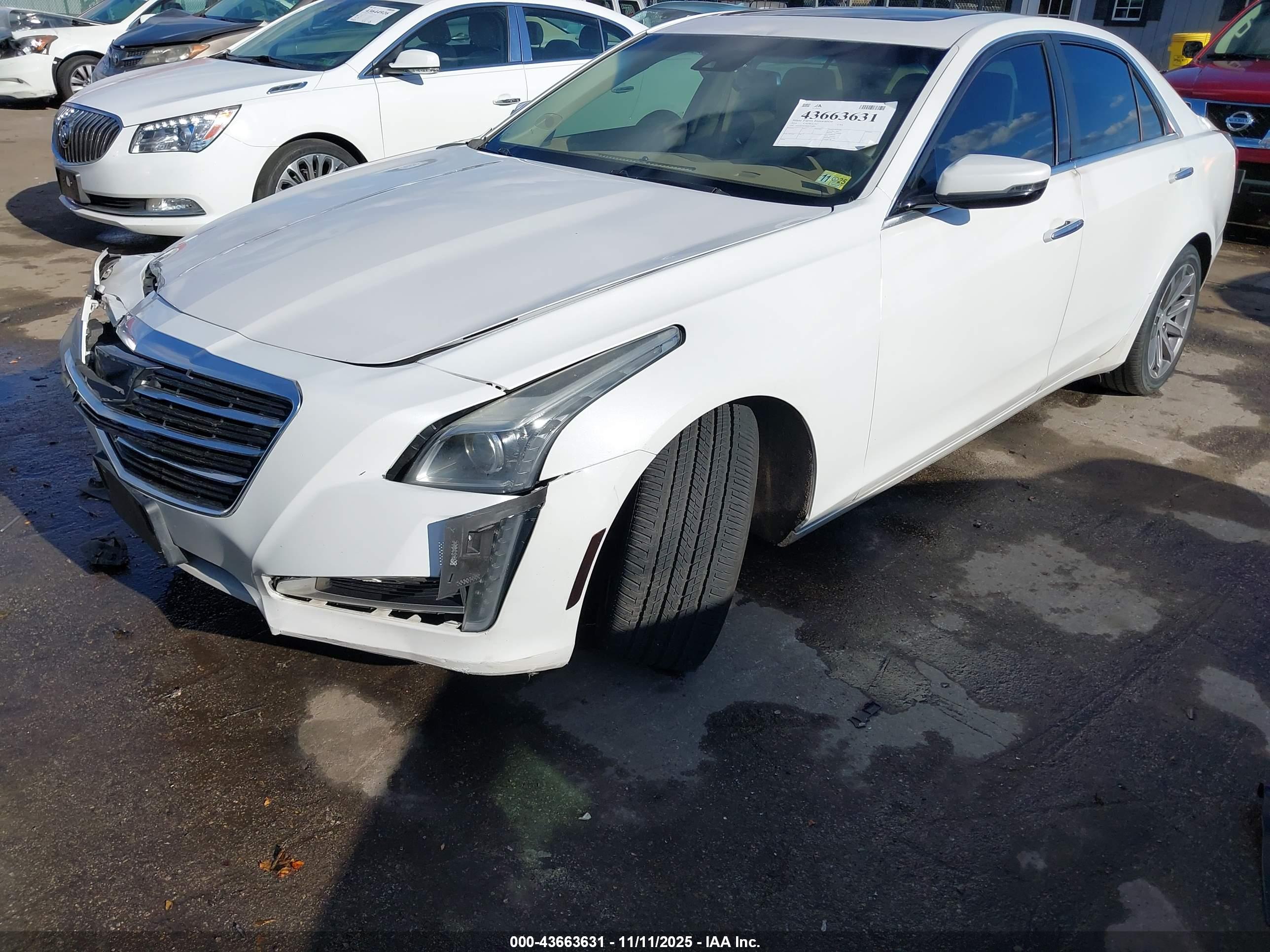 CADILLAC CTS image 2