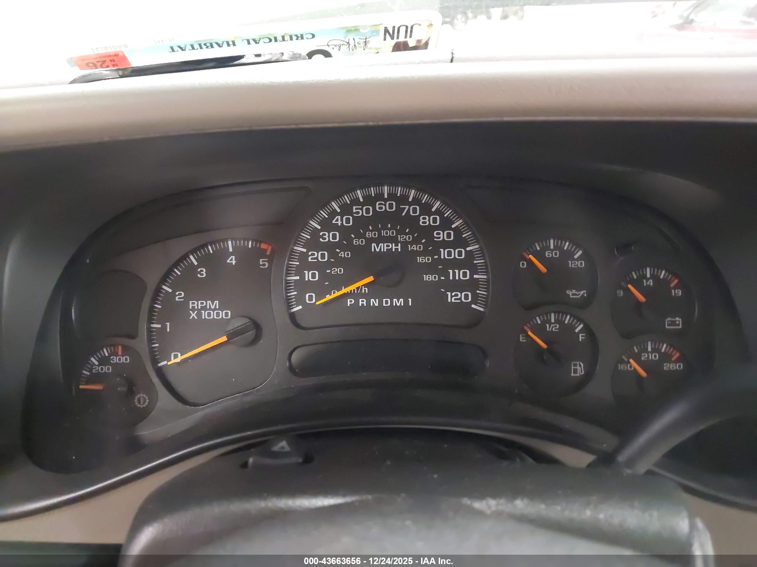 CHEVROLET SILVERADO image 7