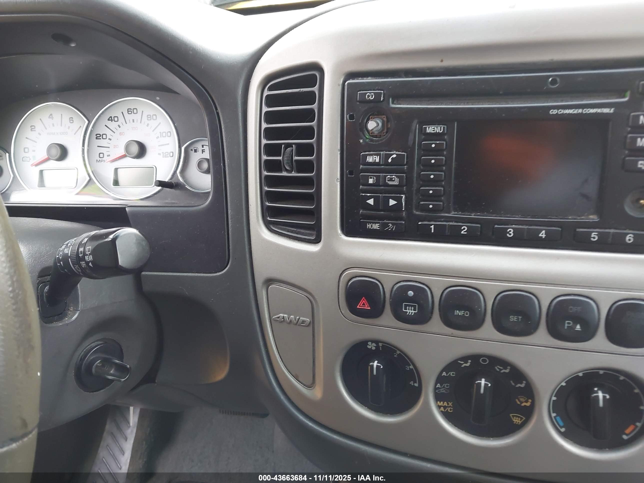 FORD ESCAPE image 6