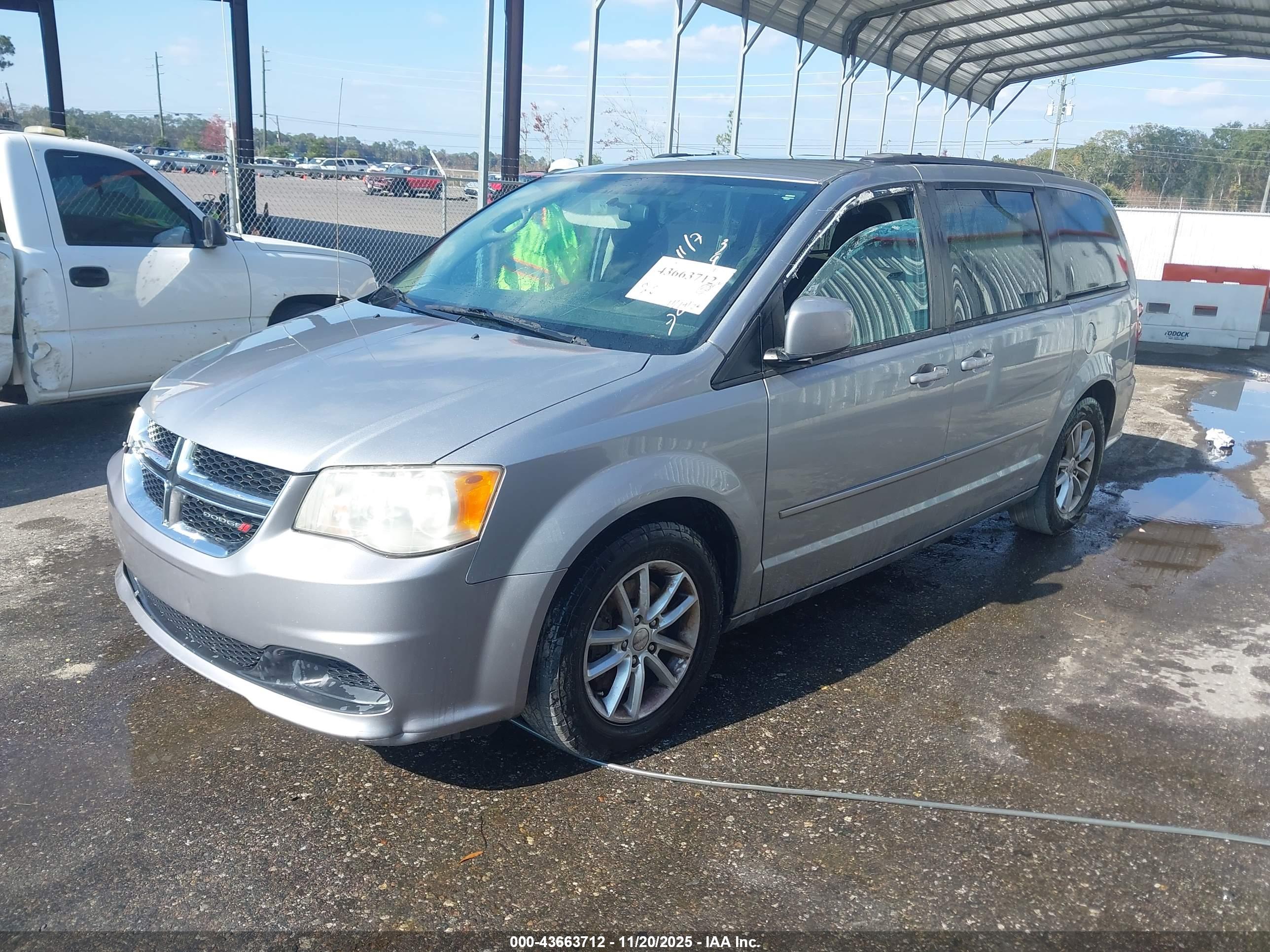 DODGE GRAND image 2