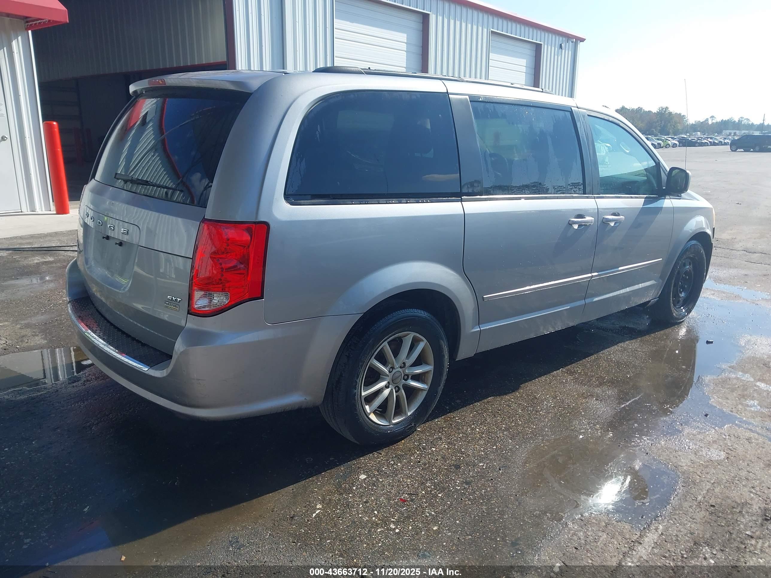 DODGE GRAND image 4