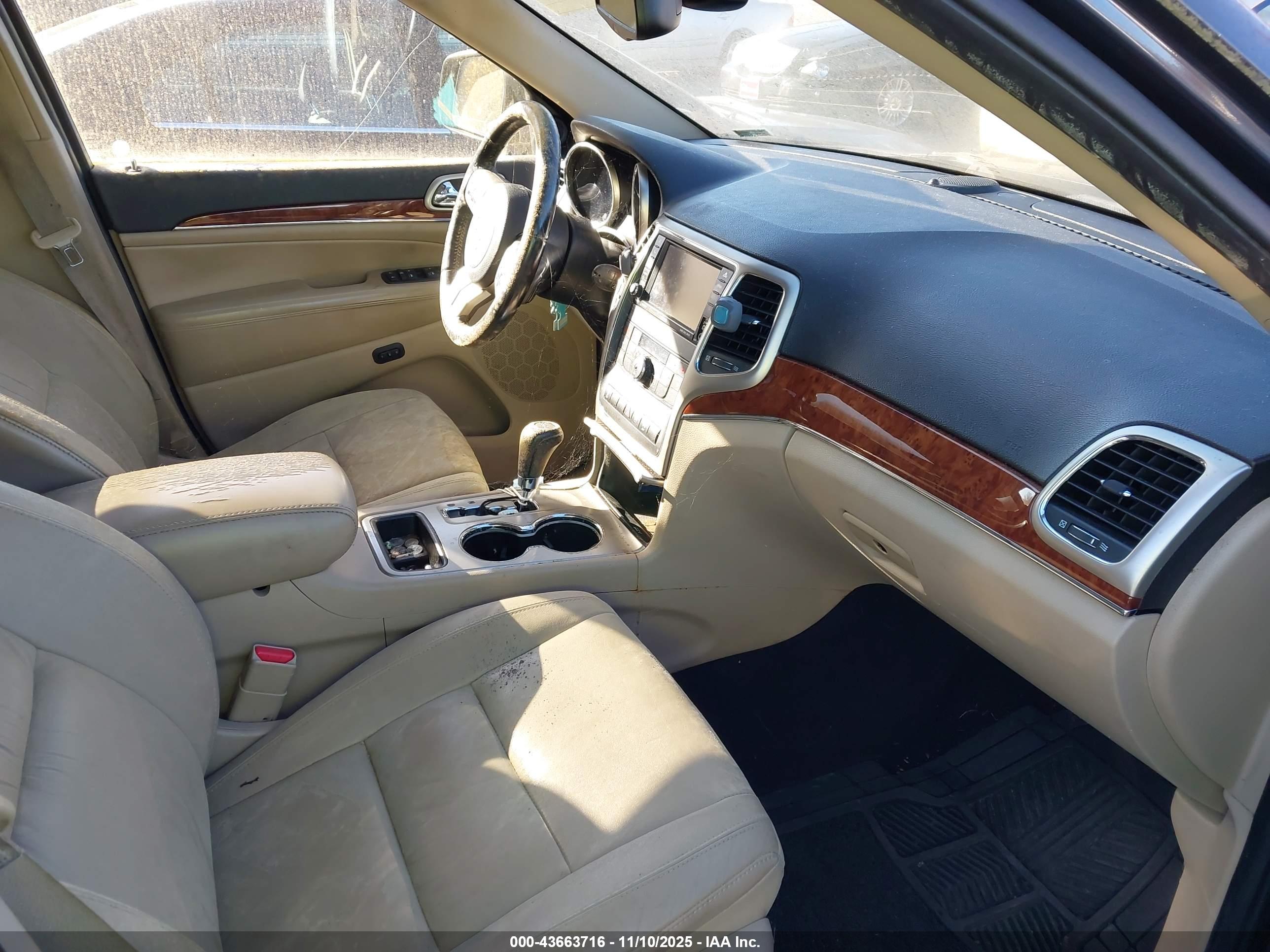 JEEP GRAND image 5