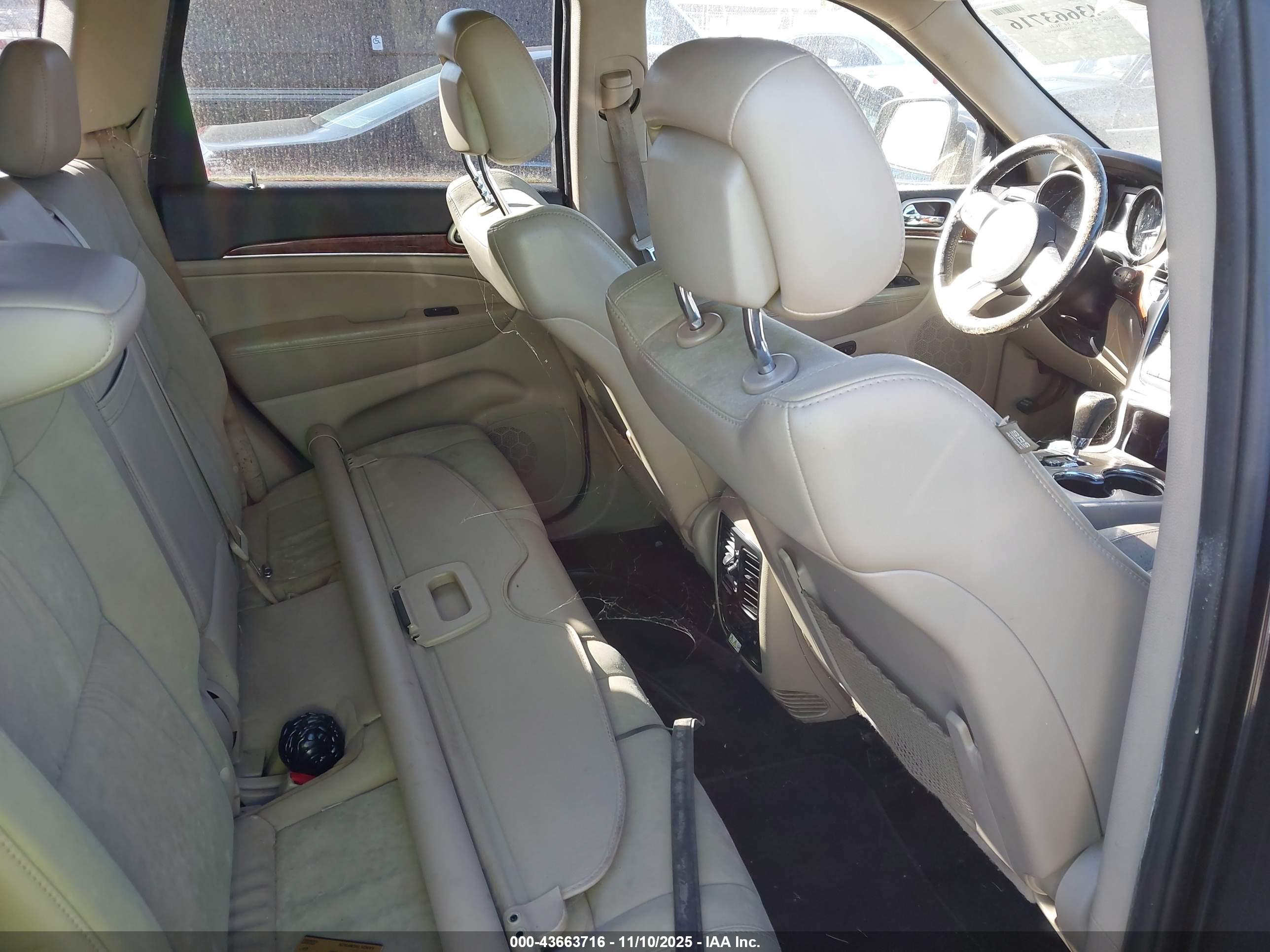JEEP GRAND image 8