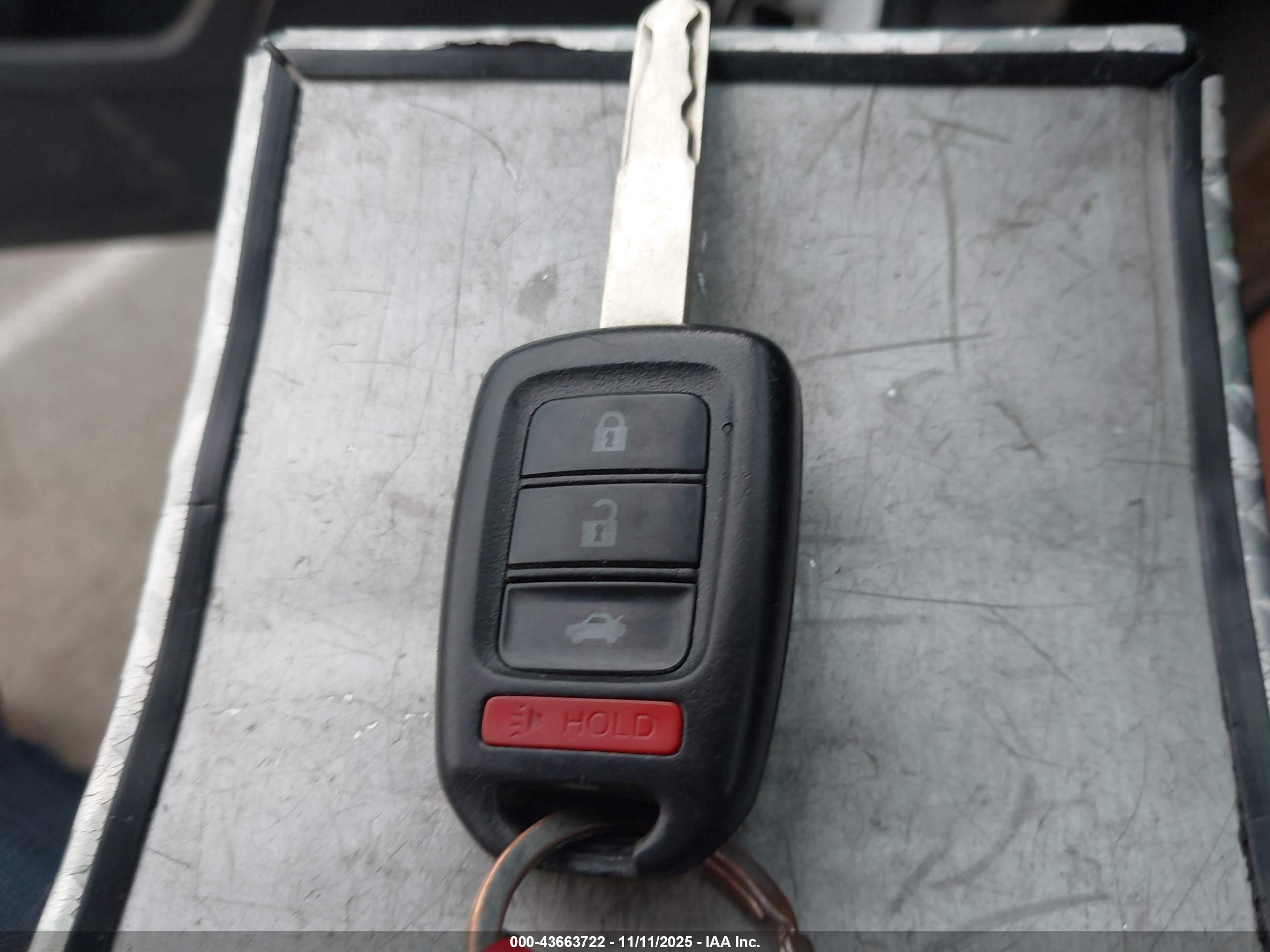 HONDA CIVIC image 11