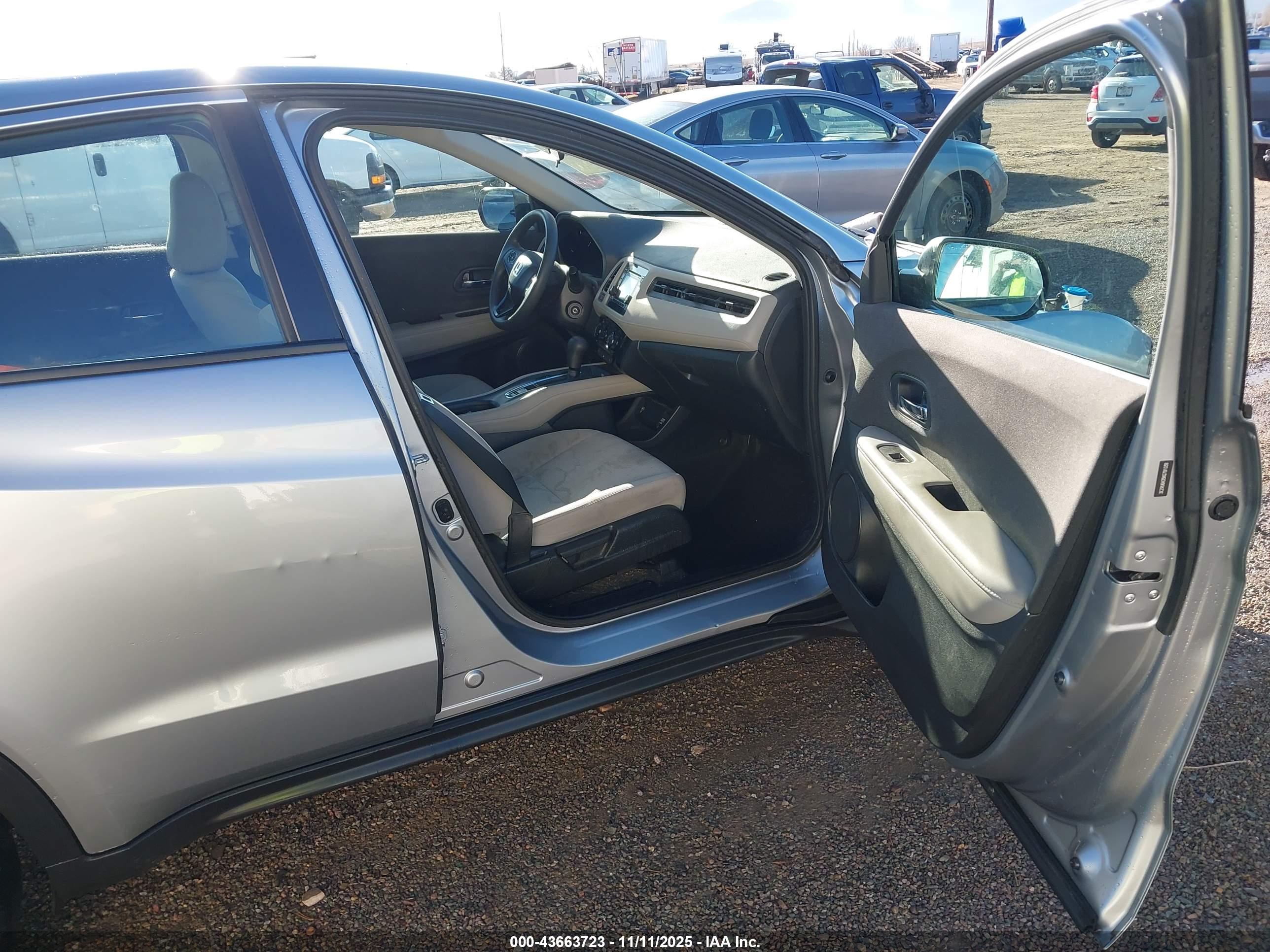 HONDA HR-V image 5