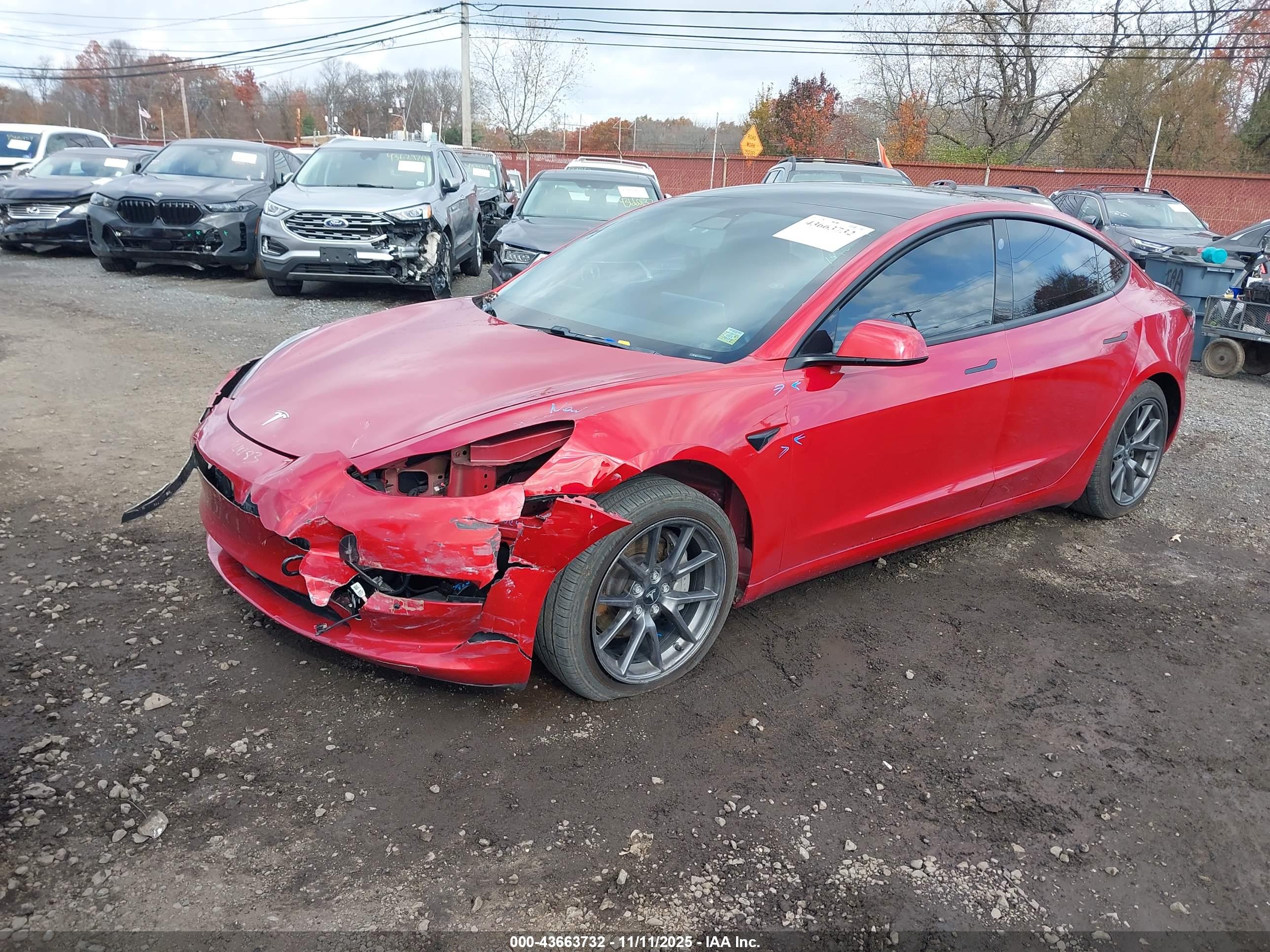 TESLA MODEL image 2