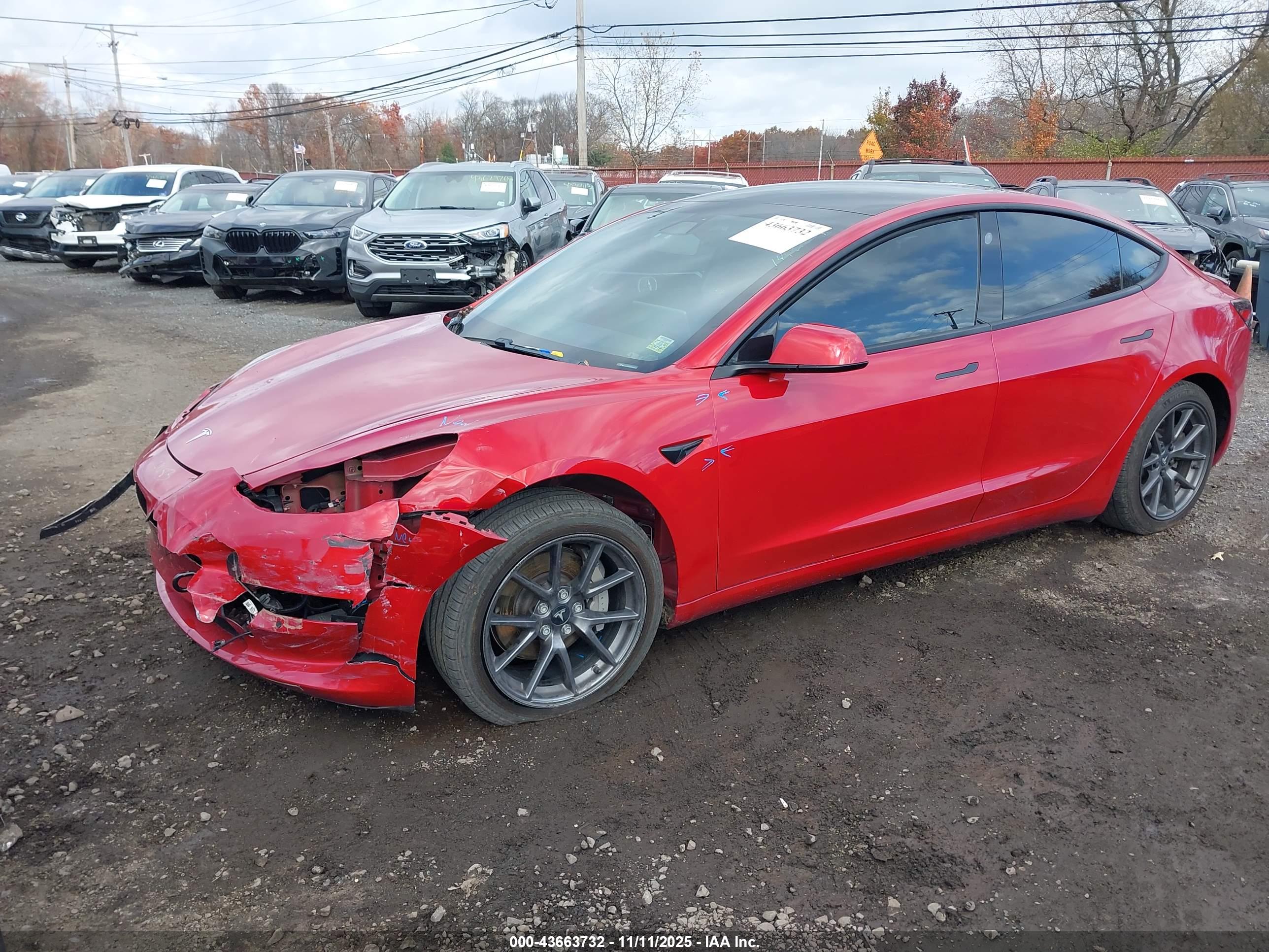 TESLA MODEL image 6