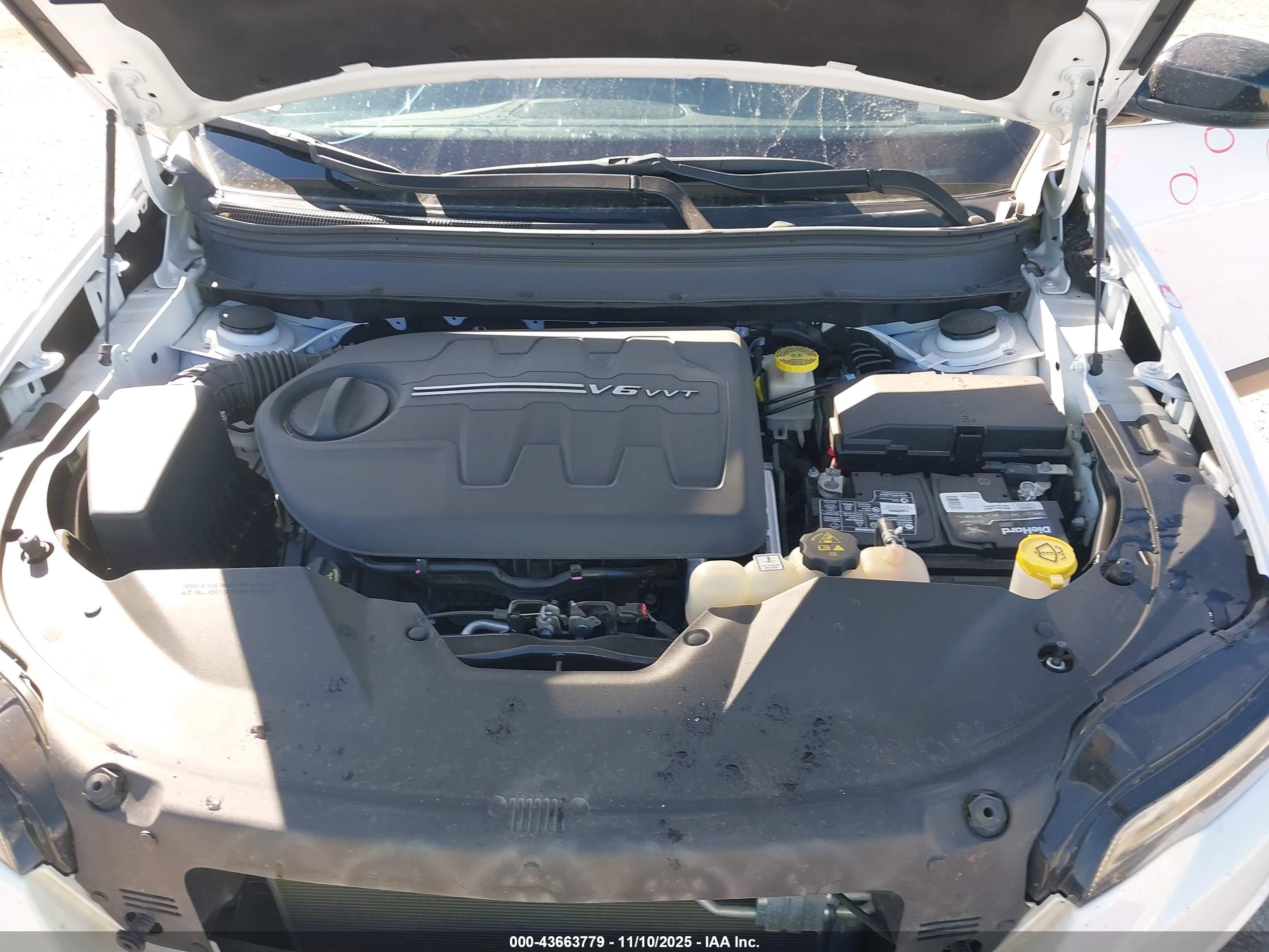 JEEP CHEROKEE image 10
