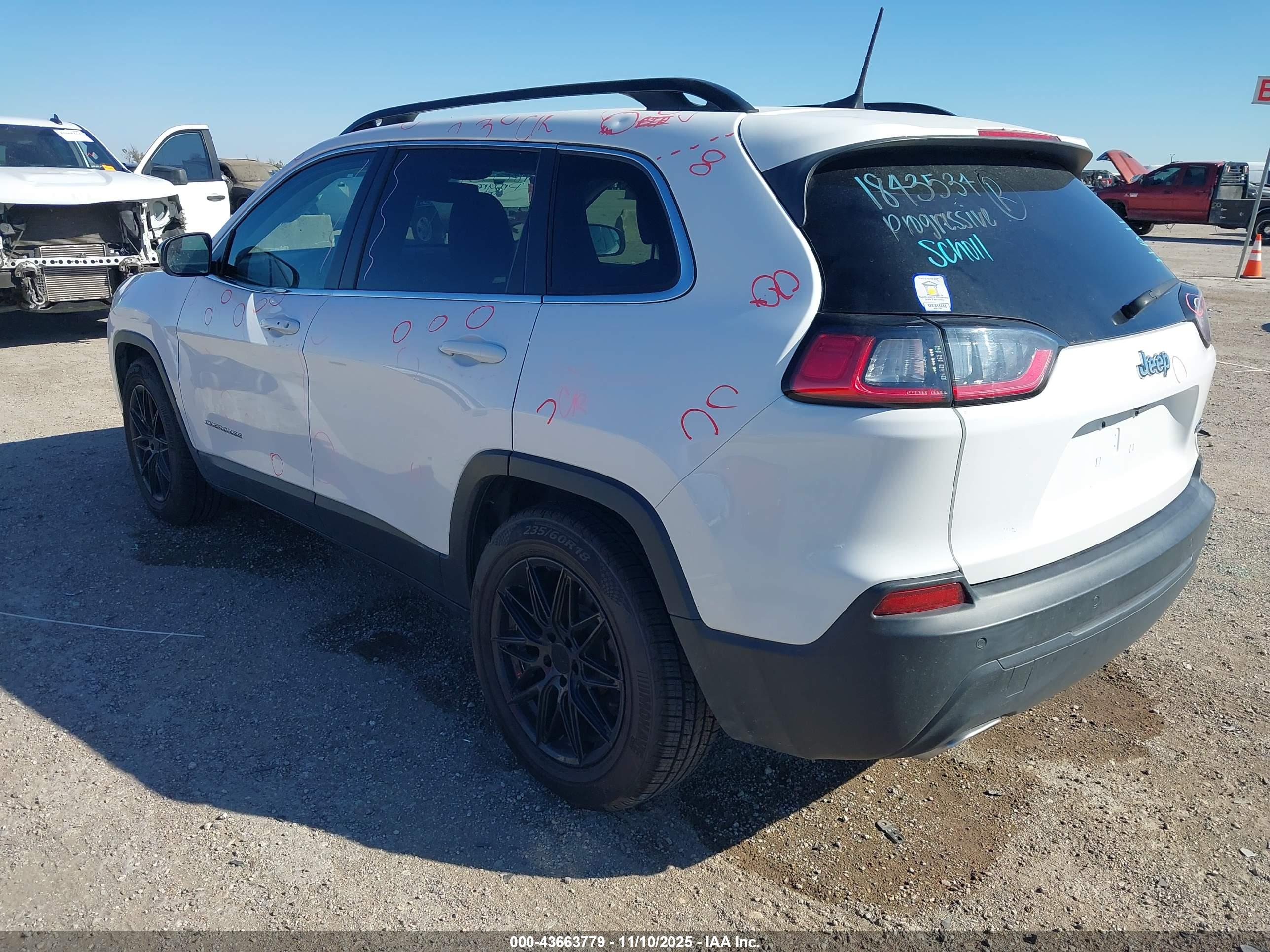 JEEP CHEROKEE image 3