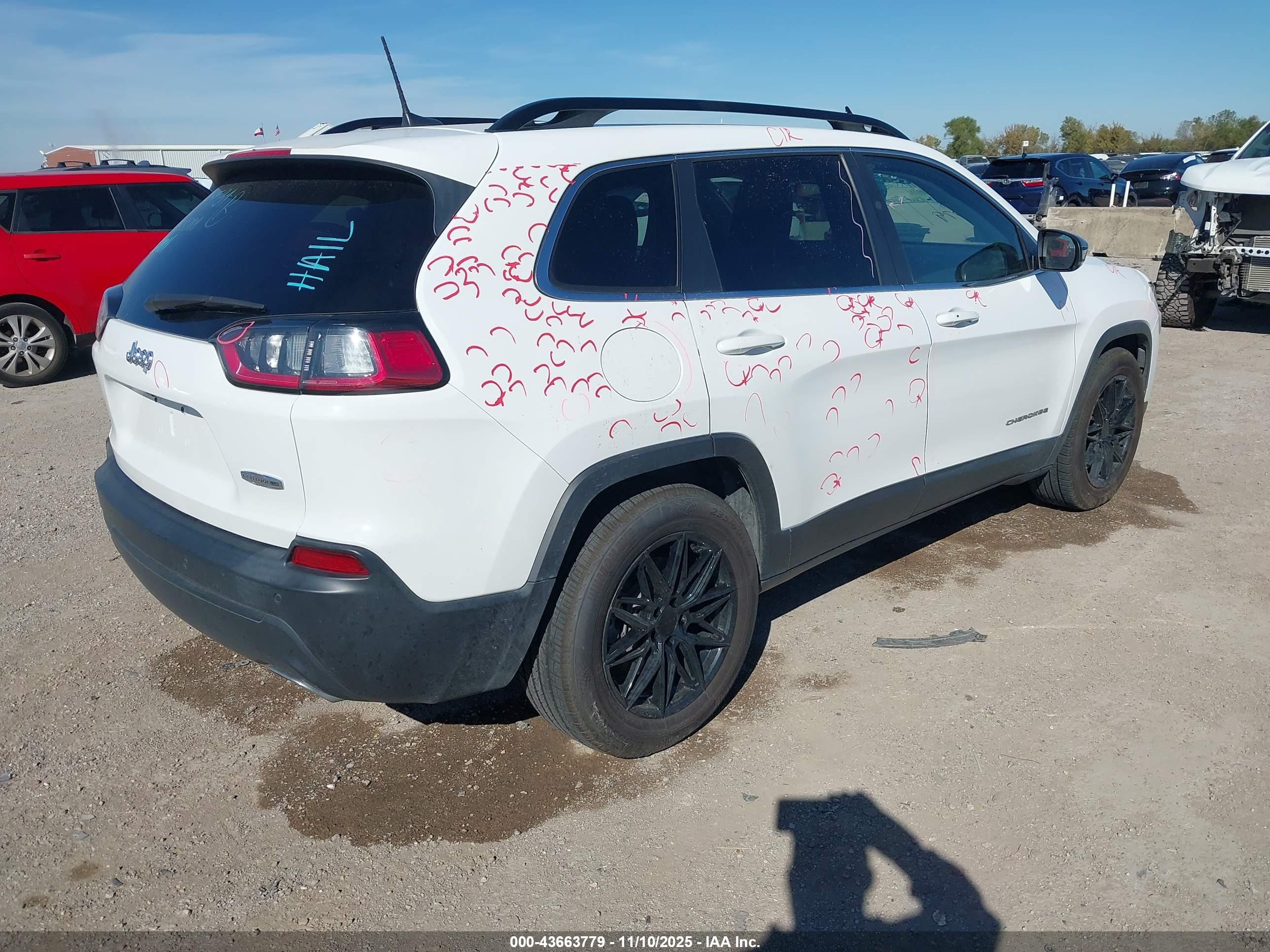 JEEP CHEROKEE image 4