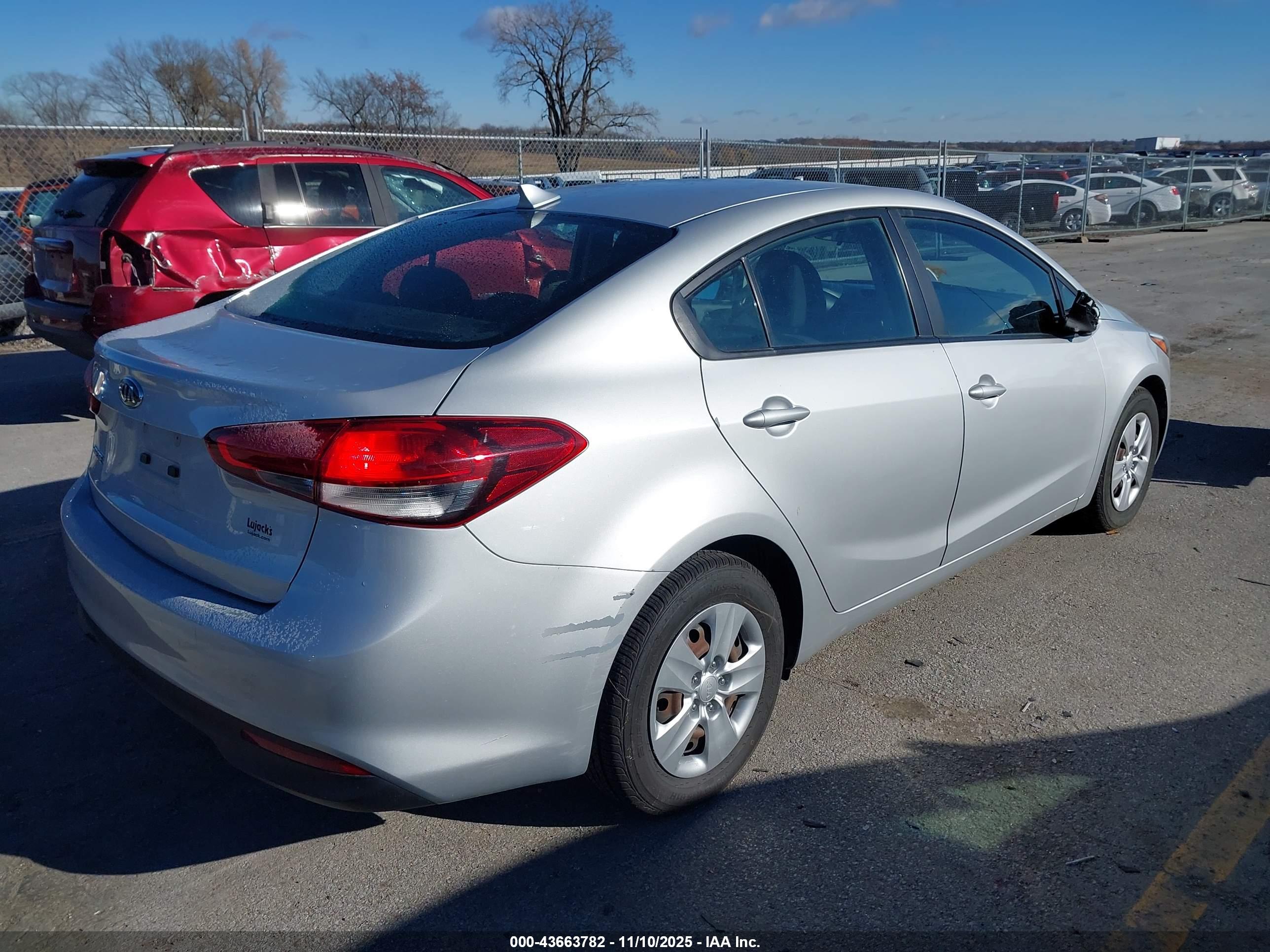 KIA FORTE image 4