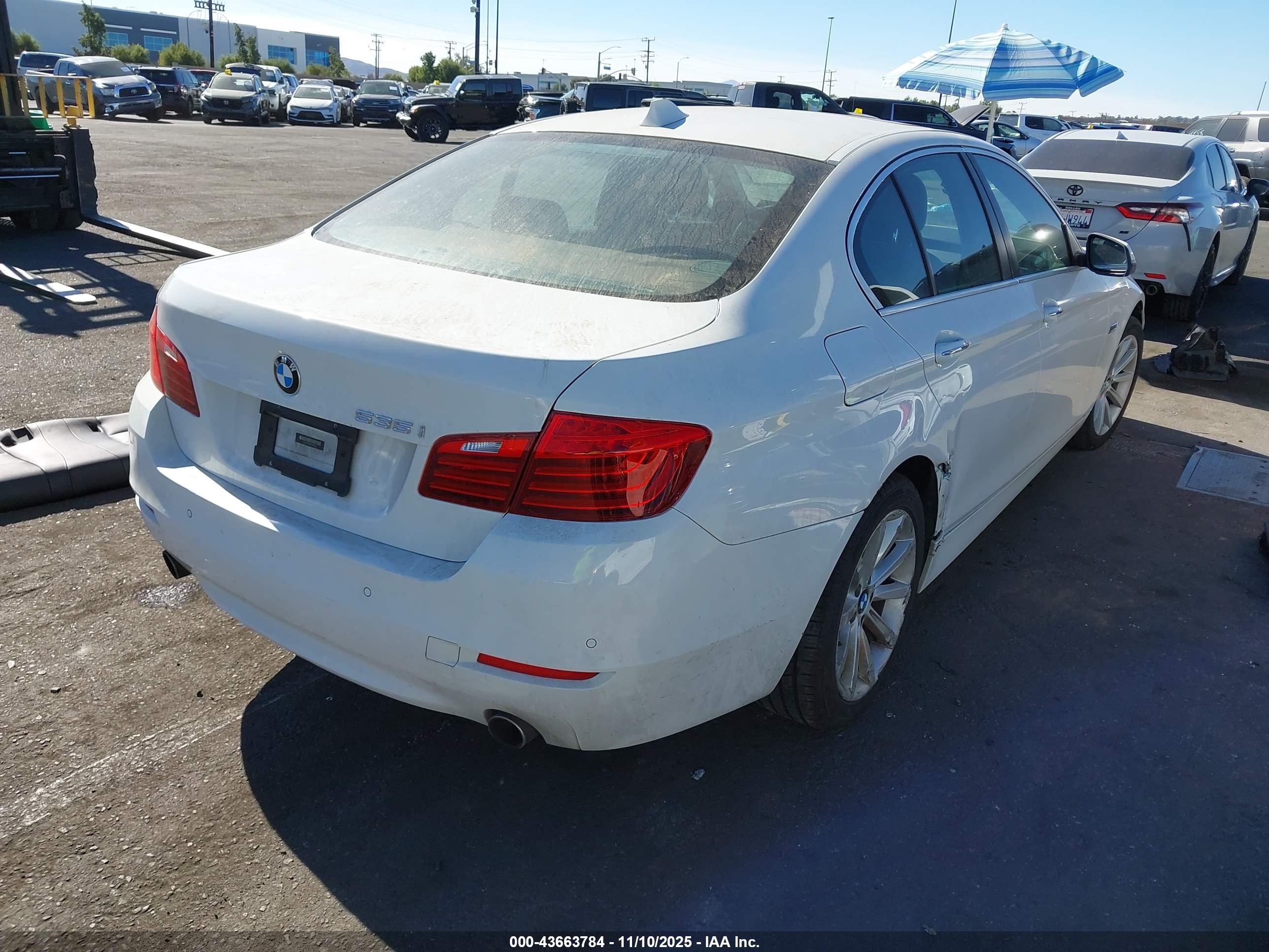 BMW 535I image 4