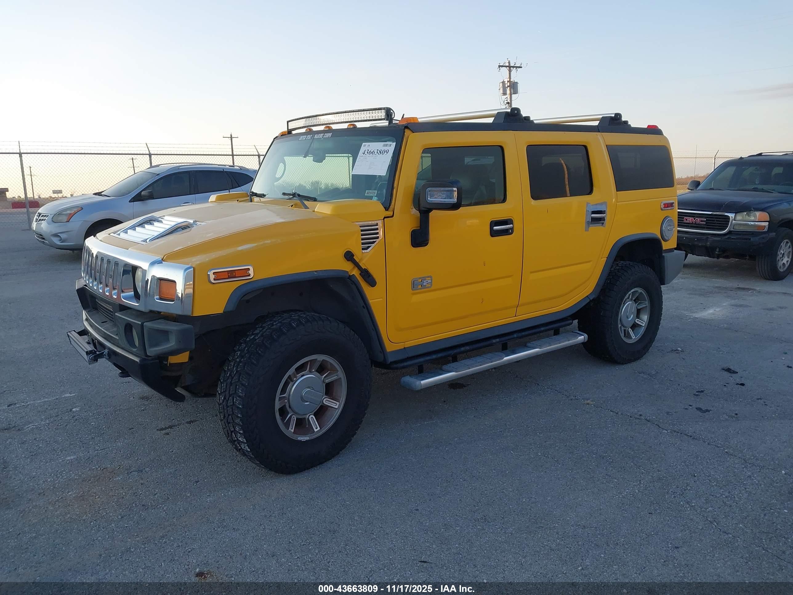 HUMMER H2 image 2