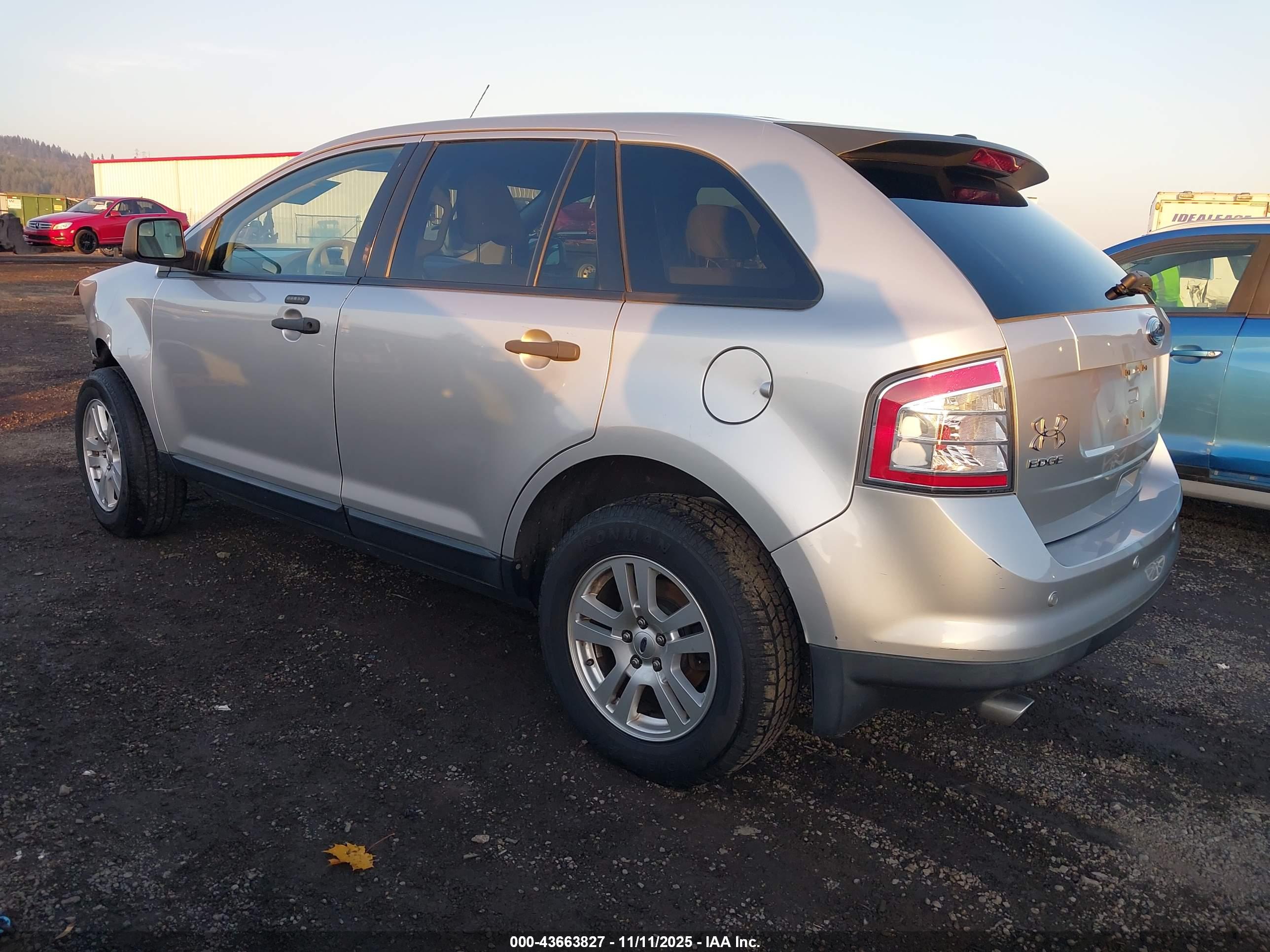 FORD EDGE image 3