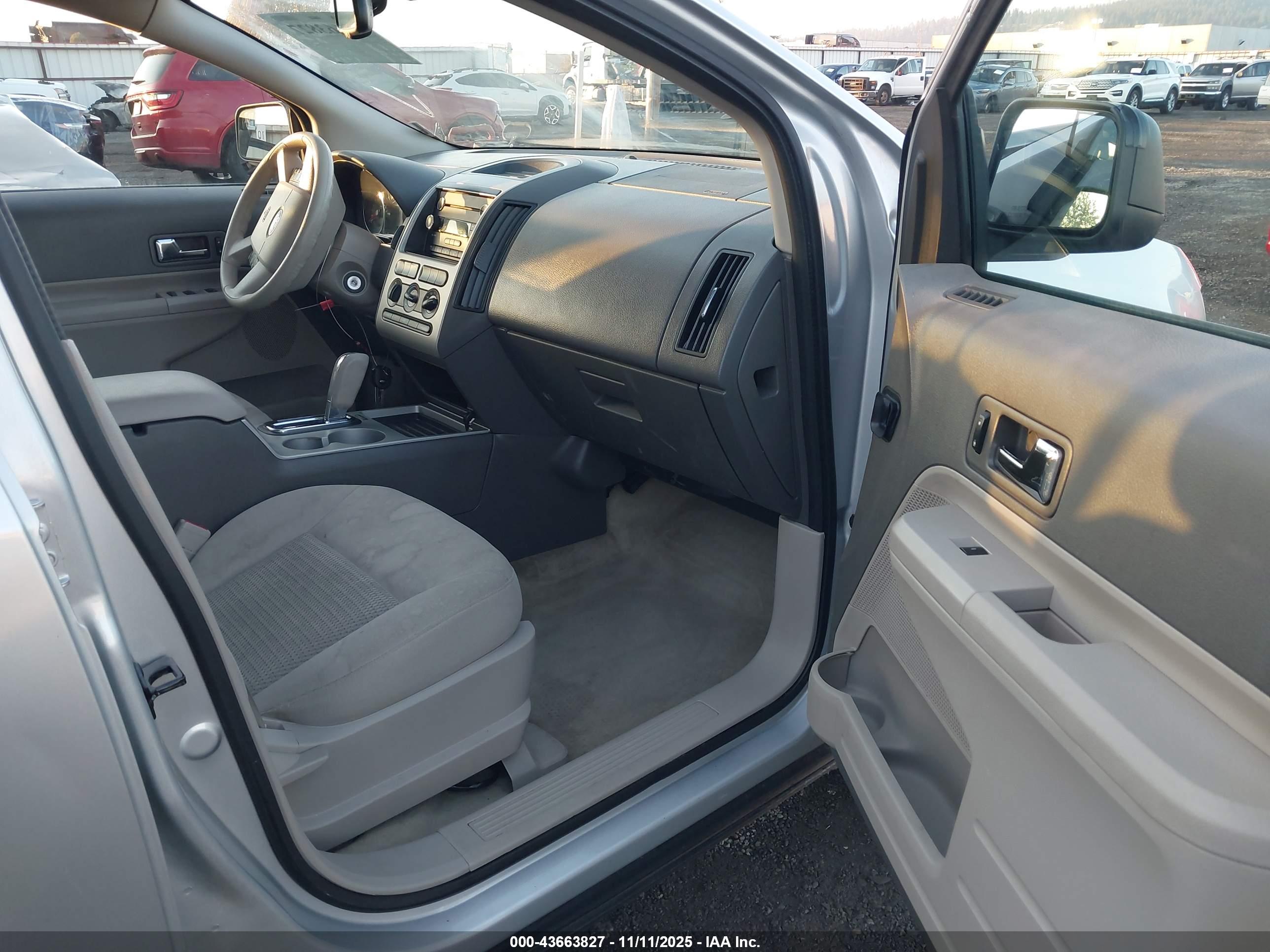FORD EDGE image 5