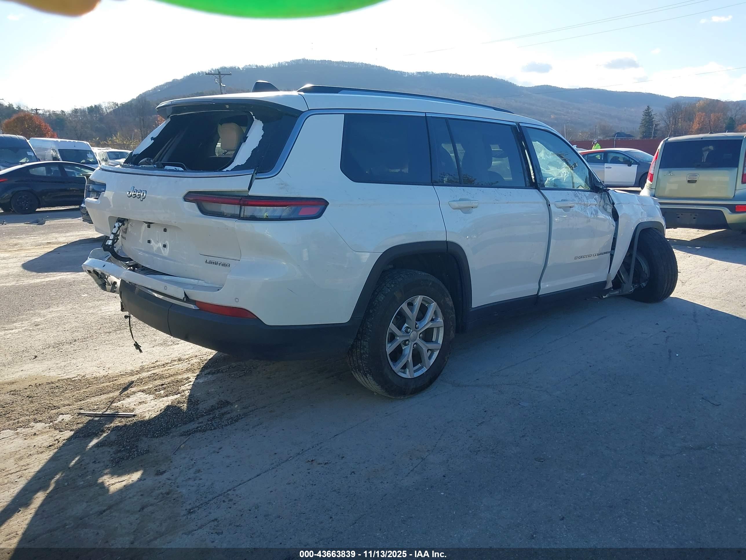 JEEP GRAND image 4