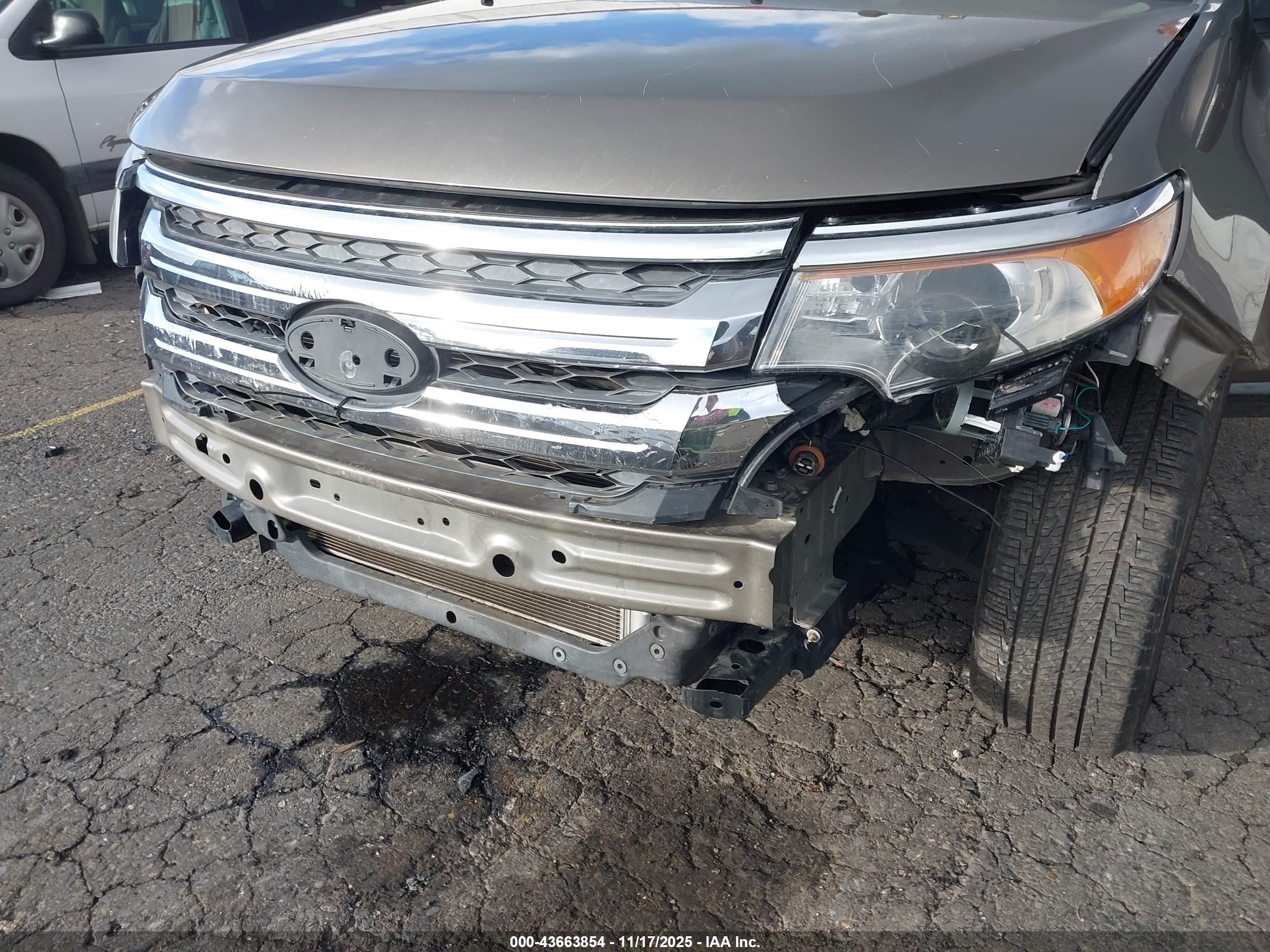 FORD EDGE image 6