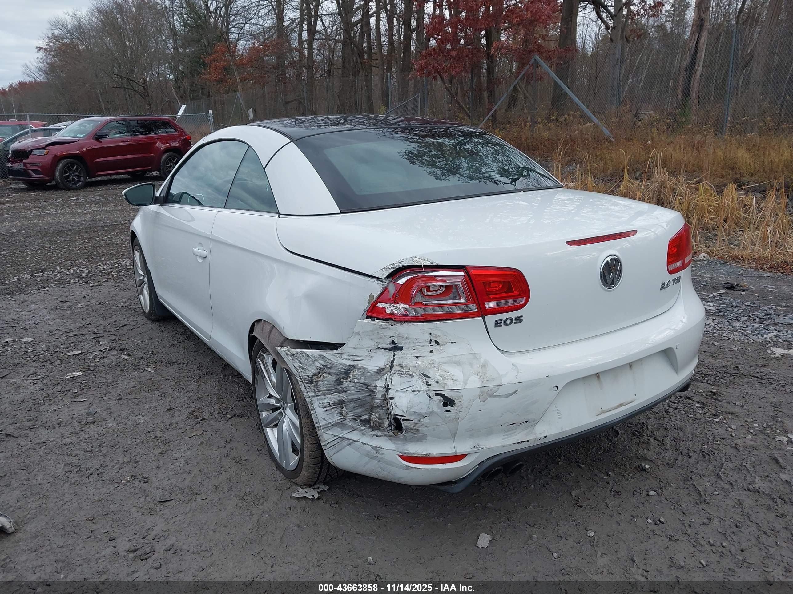VOLKSWAGEN EOS image 6