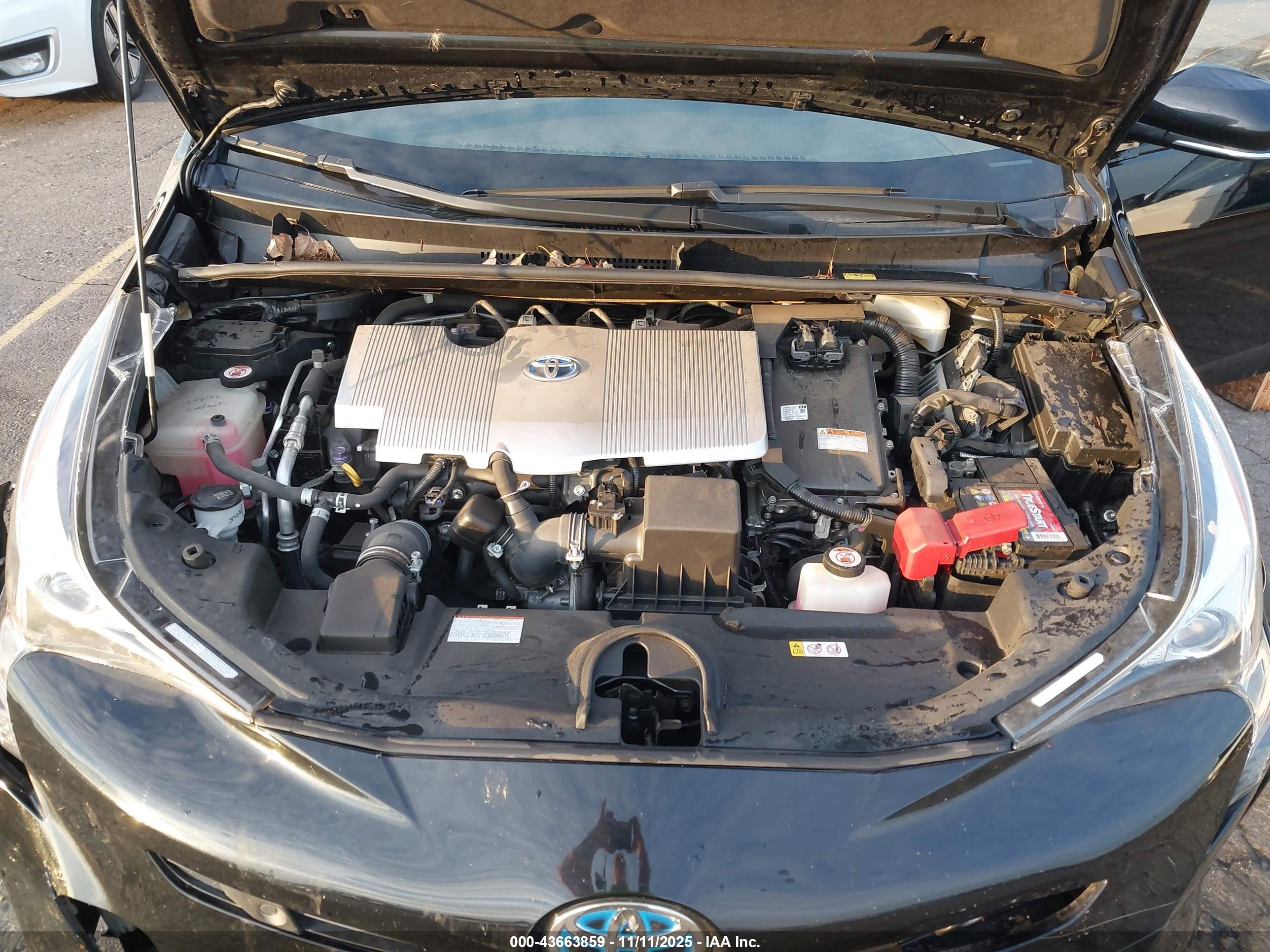 TOYOTA PRIUS image 10
