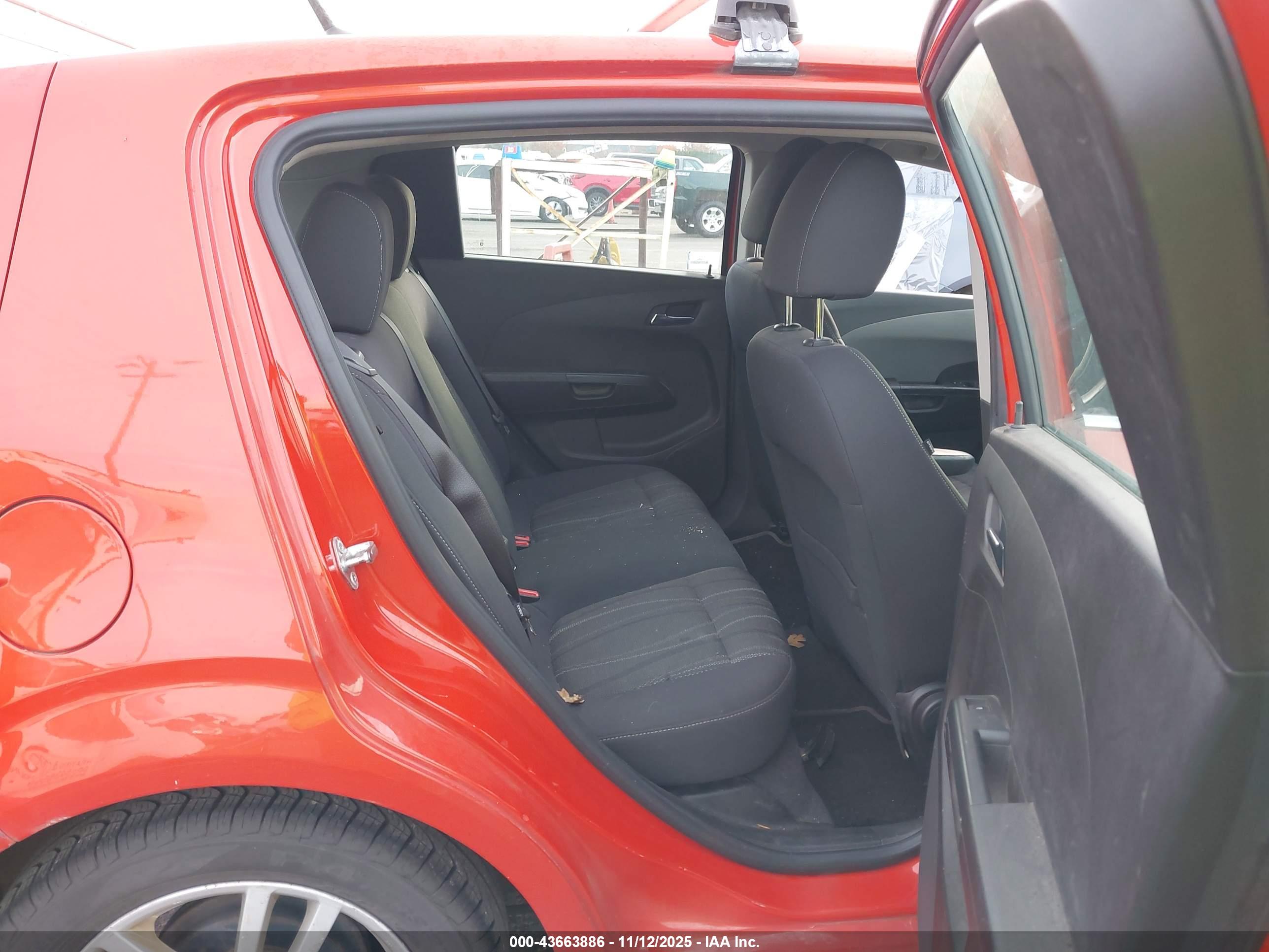CHEVROLET SONIC image 8