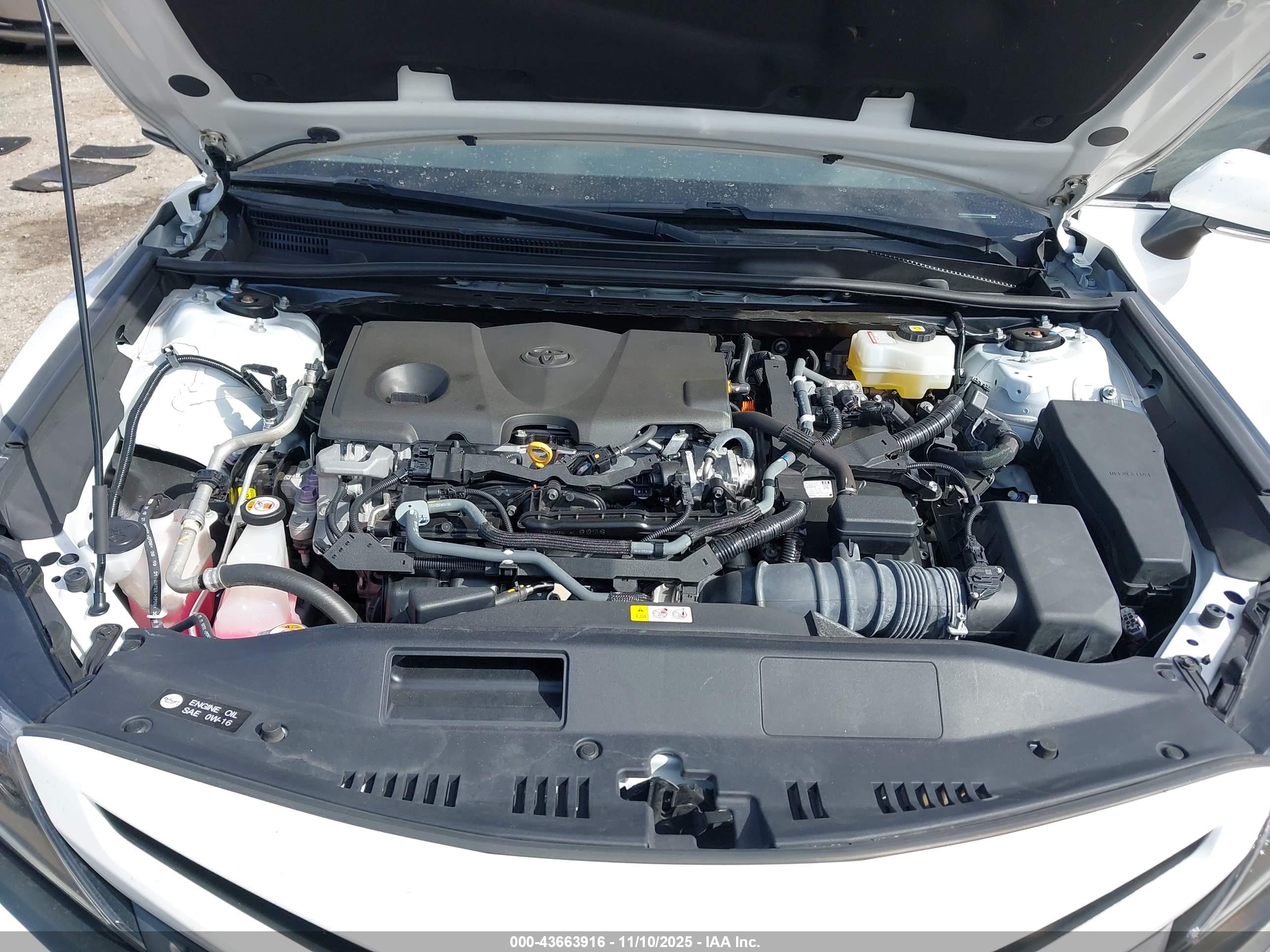 TOYOTA CAMRY image 10