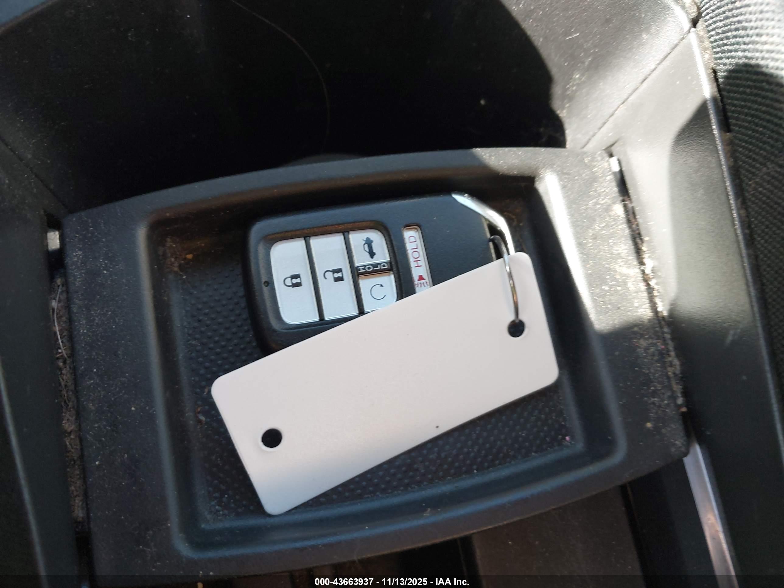 HONDA CIVIC image 11