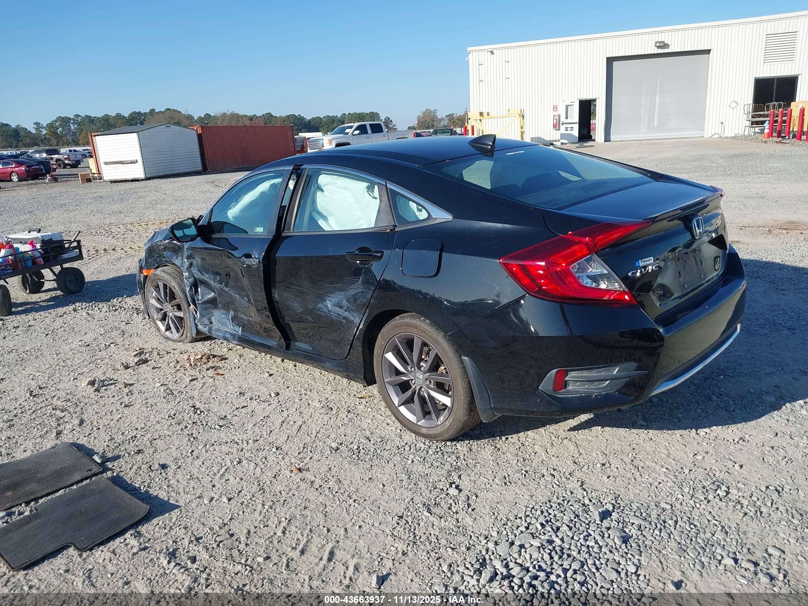 HONDA CIVIC image 3
